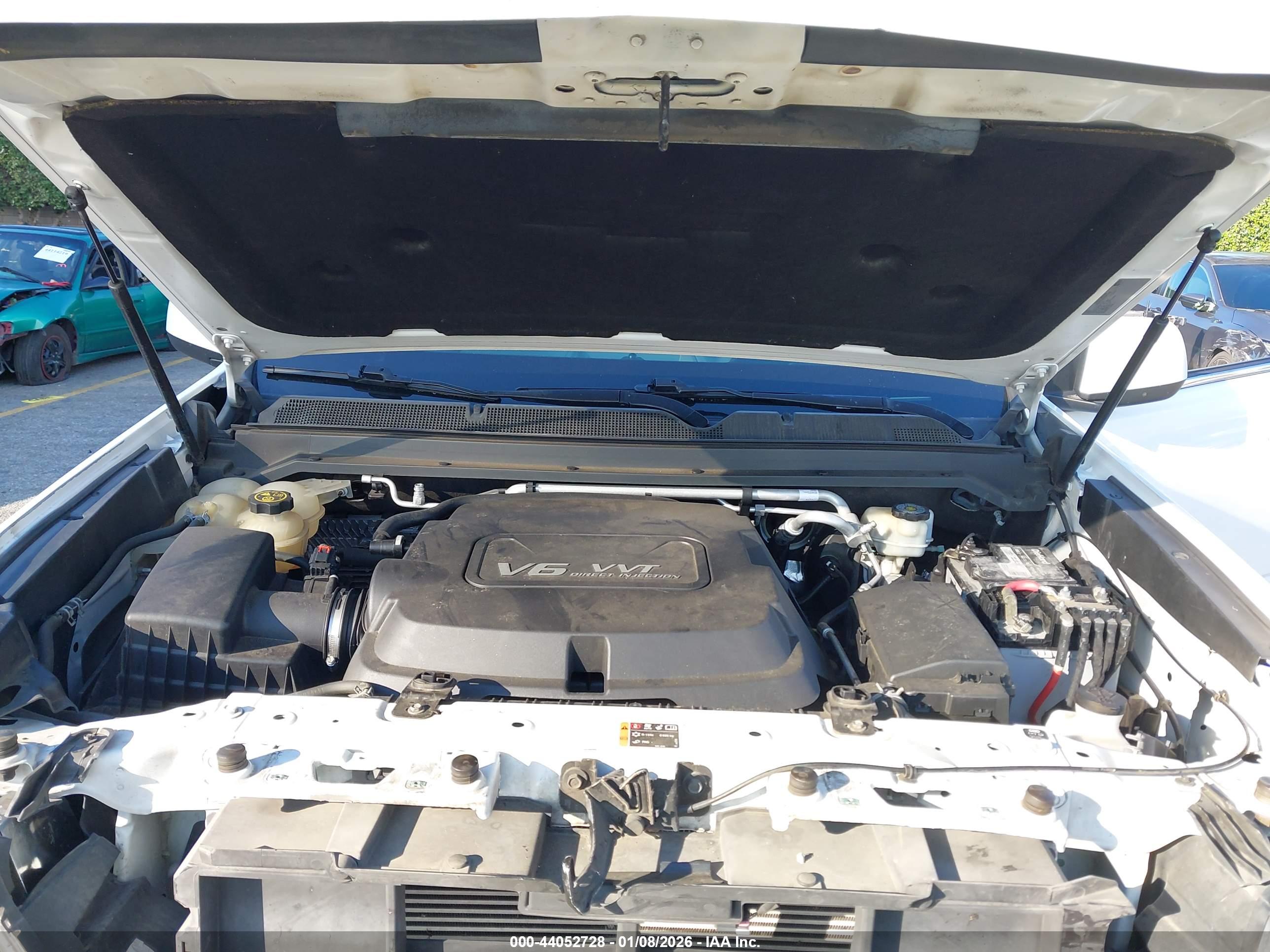 CHEVROLET COLORADO image 10