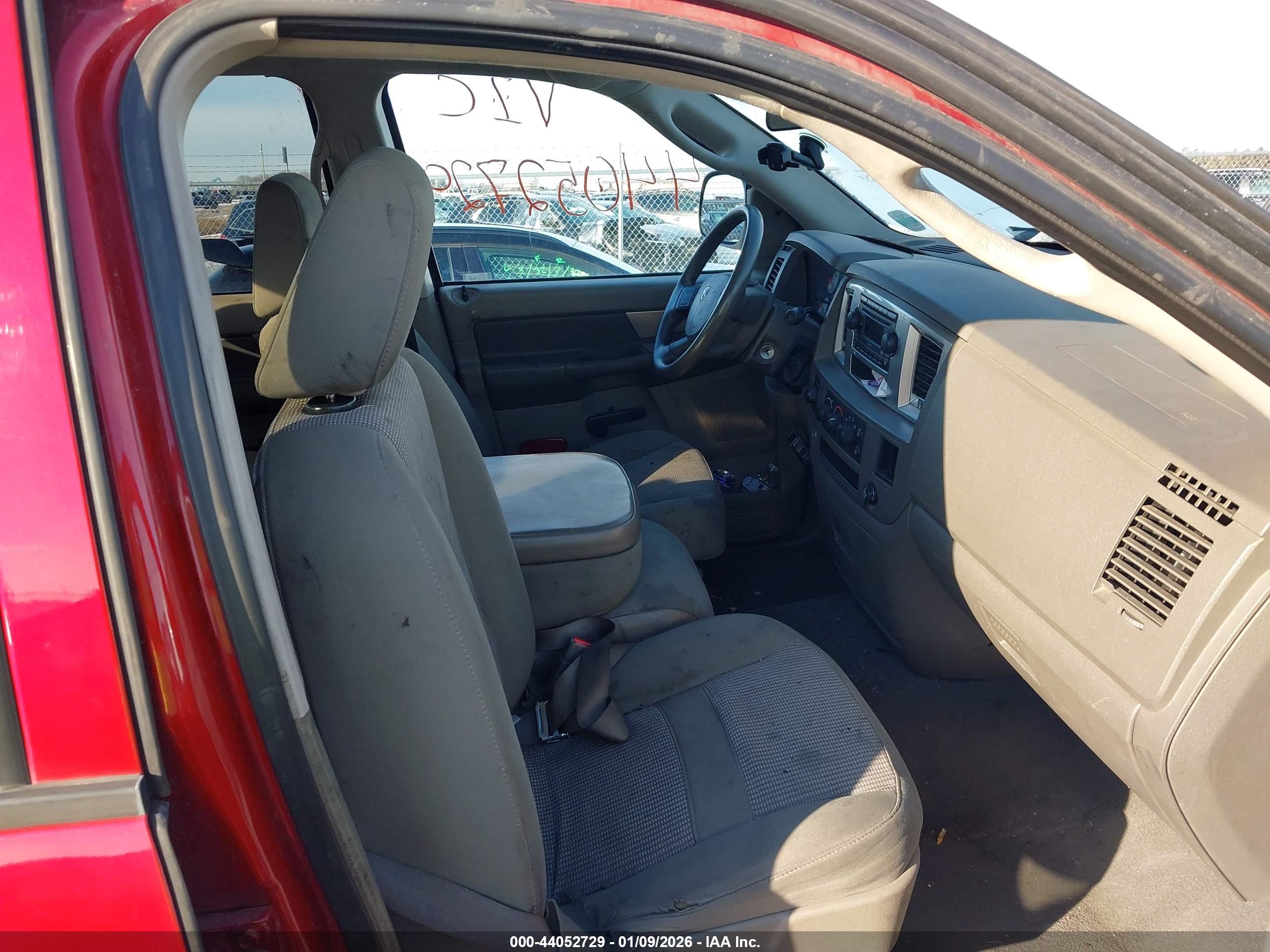 DODGE RAM image 5