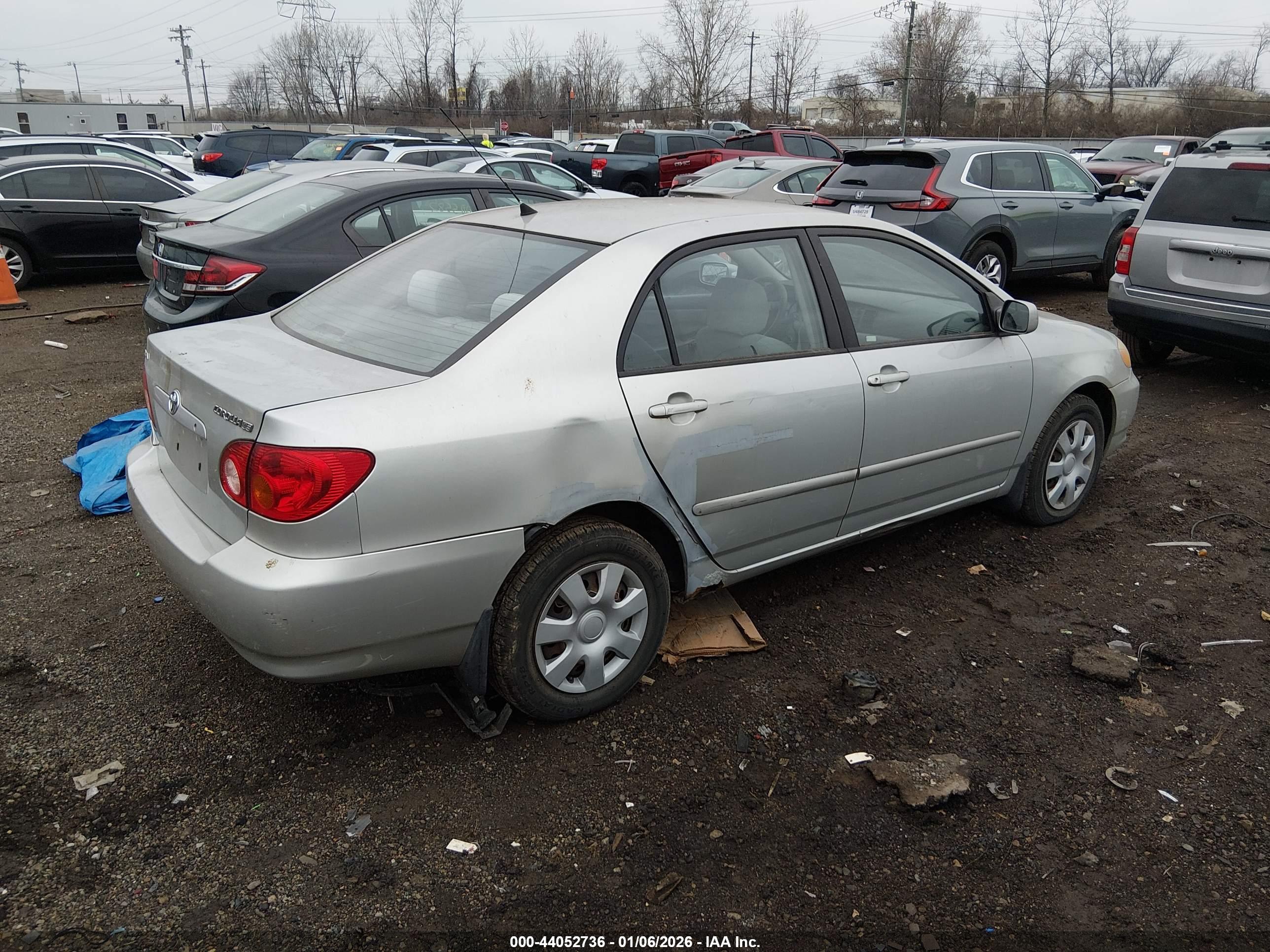 TOYOTA COROLLA image 4