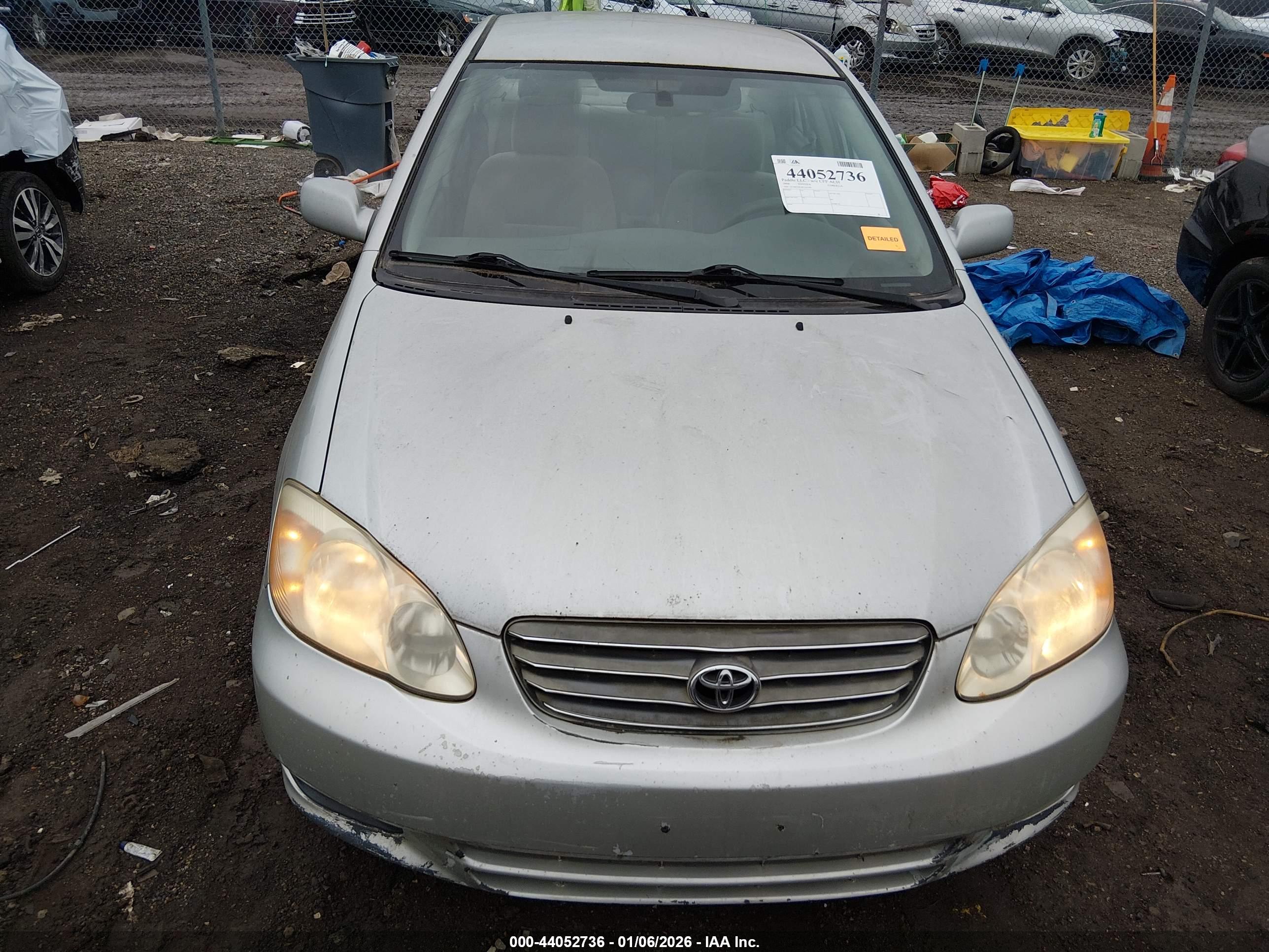 TOYOTA COROLLA image 6