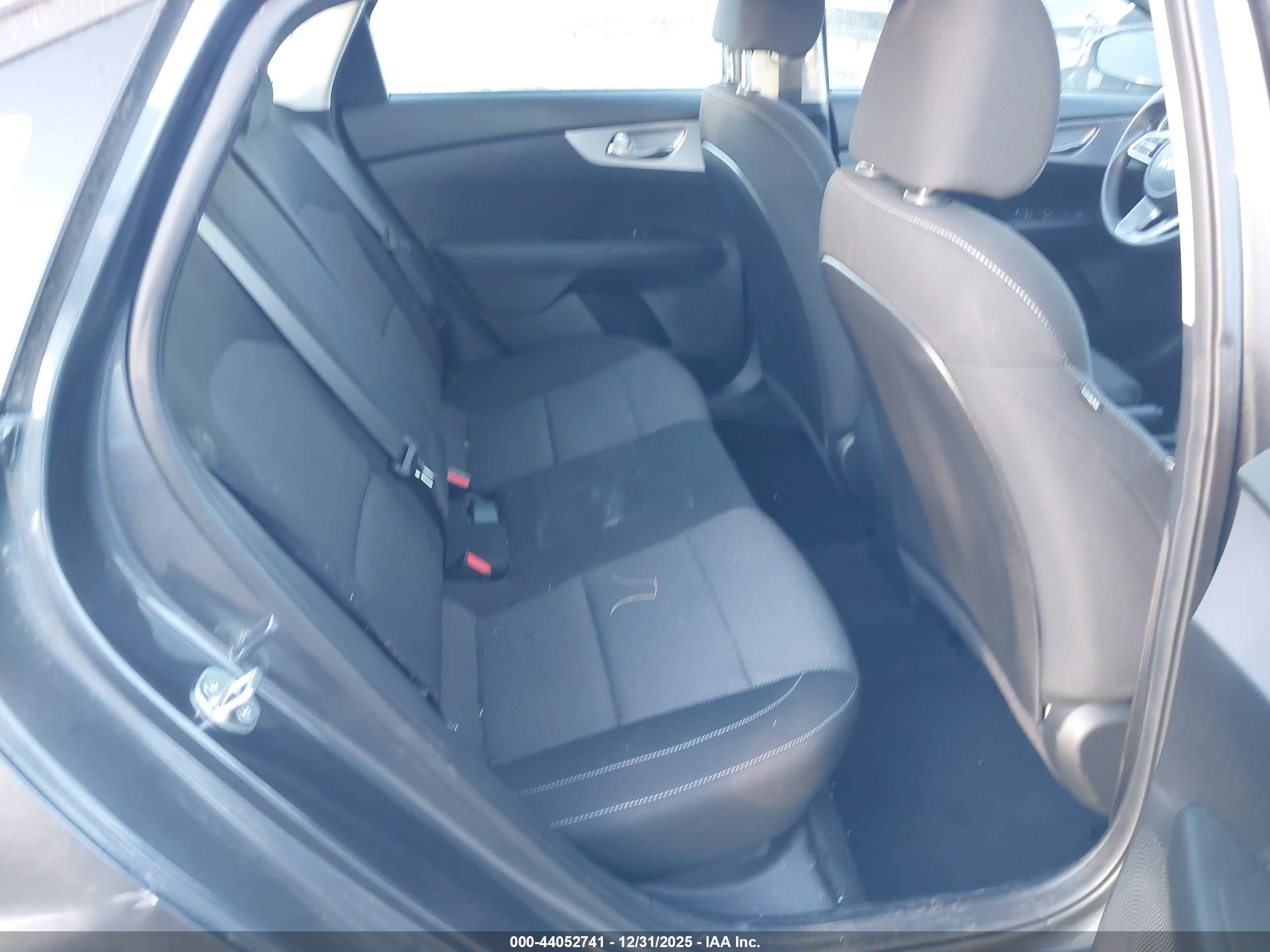 KIA FORTE image 8