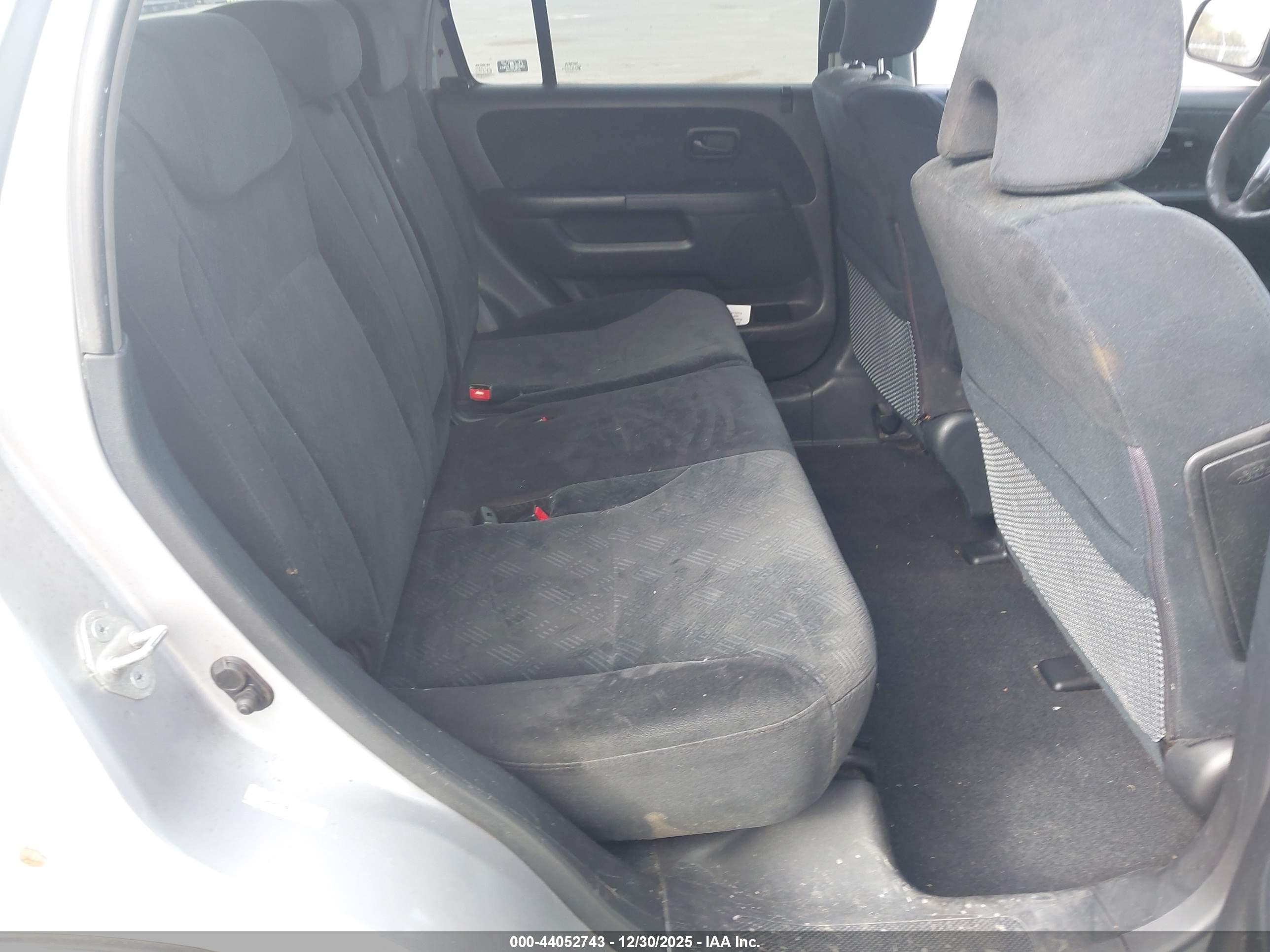 HONDA CR-V image 8