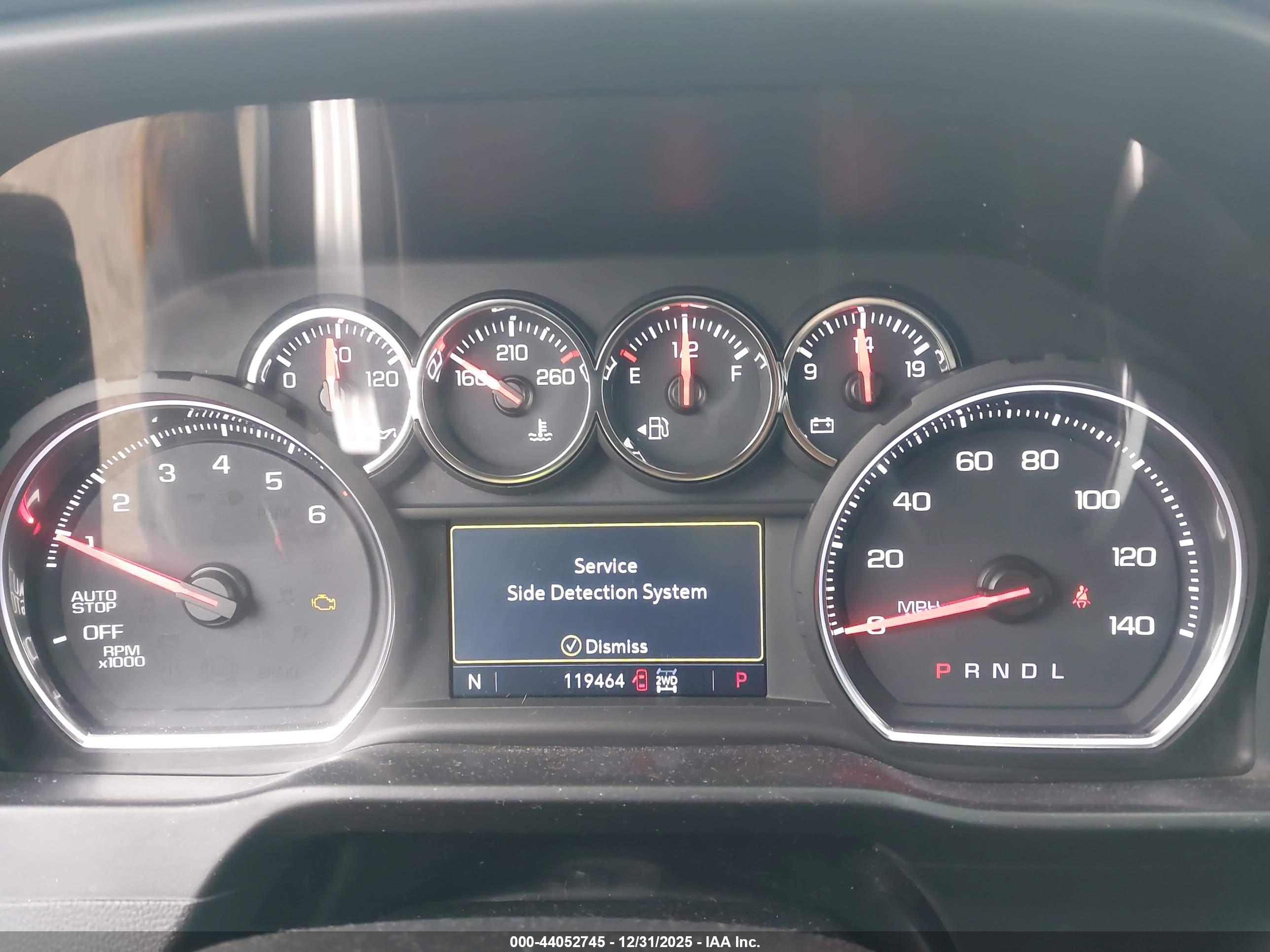 CHEVROLET SILVERADO image 7