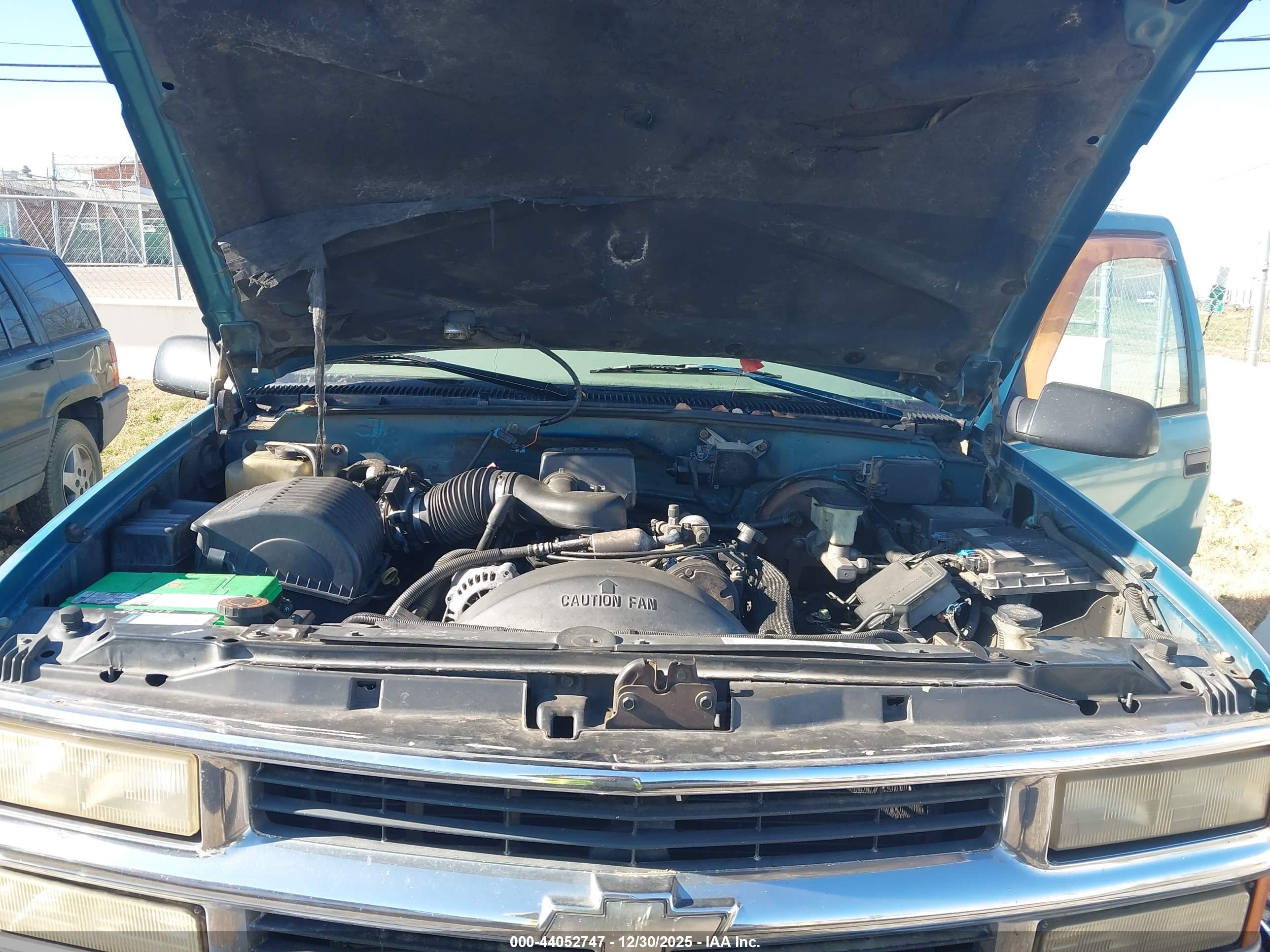 CHEVROLET K1500 image 10