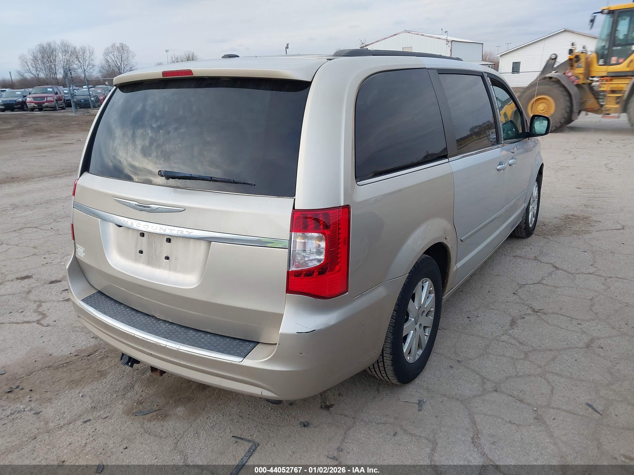 CHRYSLER TOWN image 4