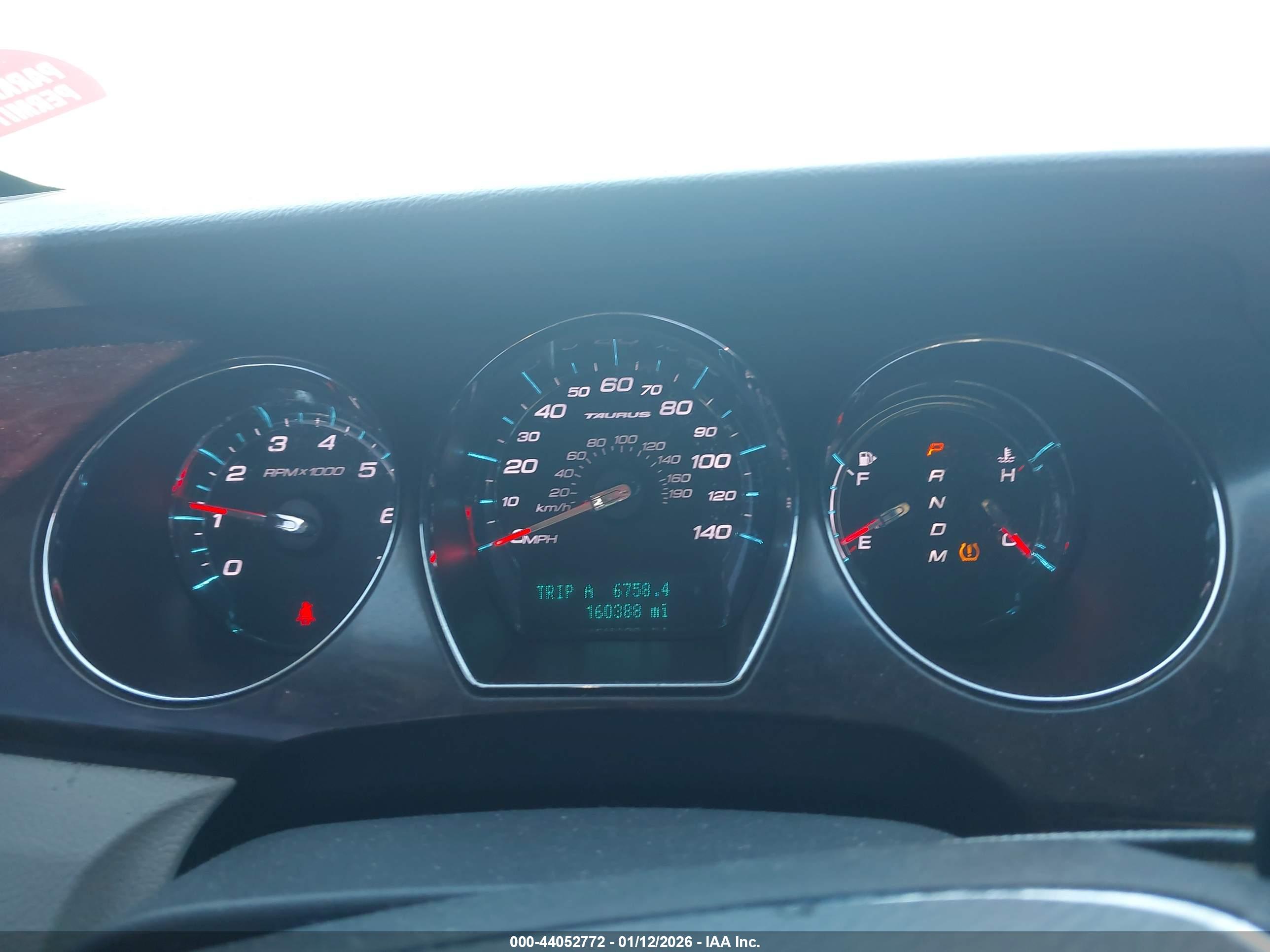 FORD TAURUS image 7