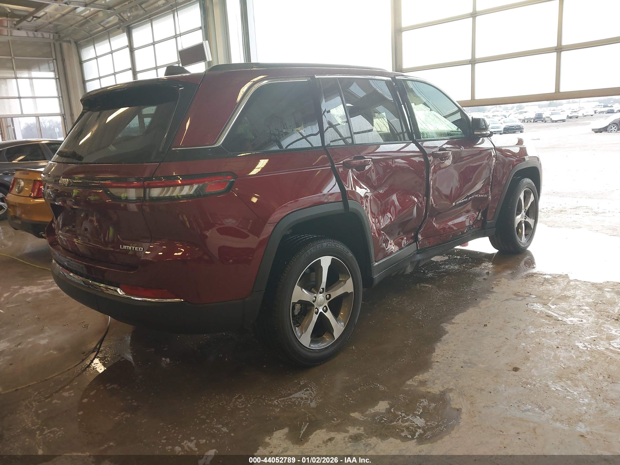 JEEP GRAND image 4