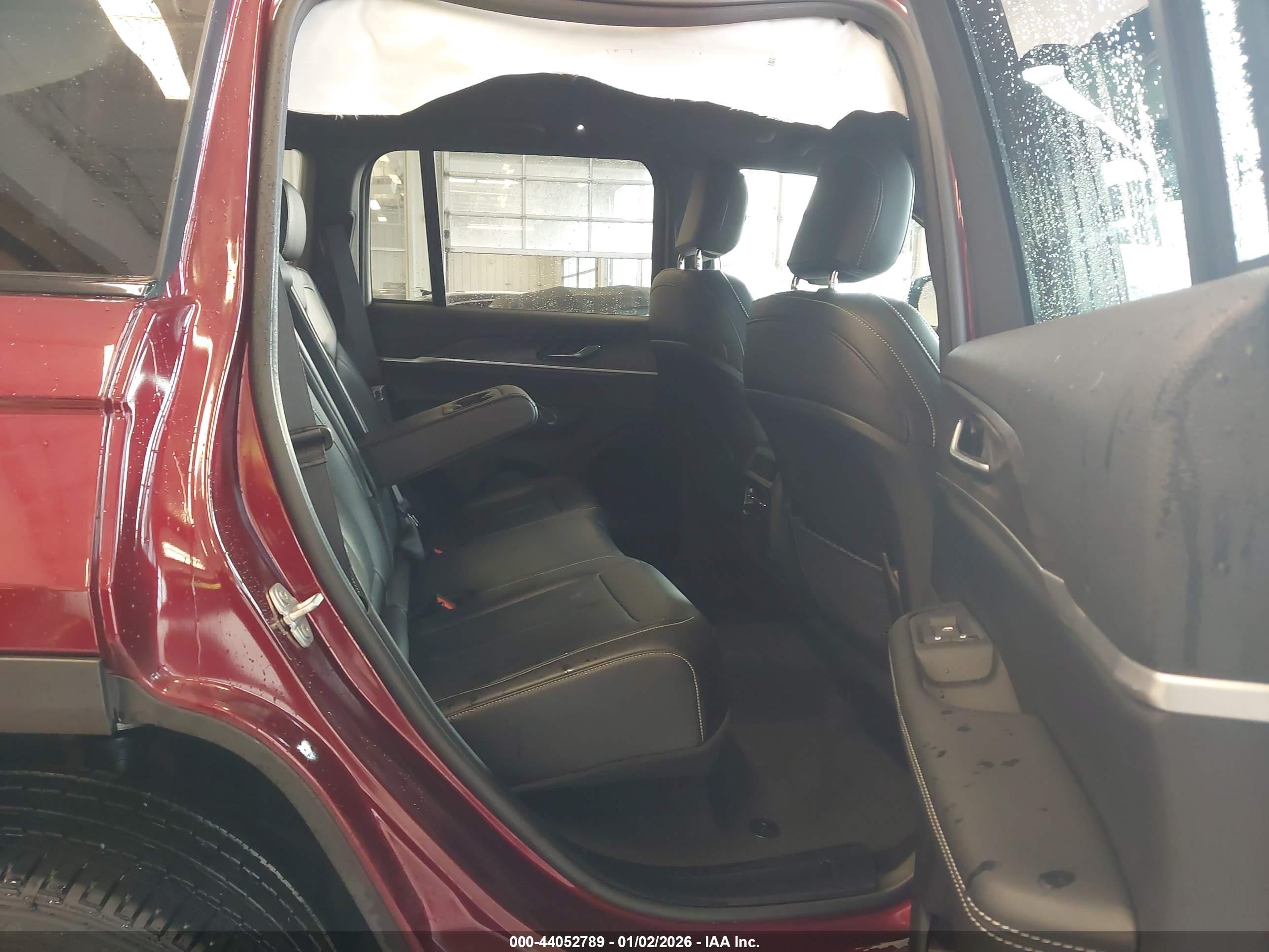 JEEP GRAND image 8