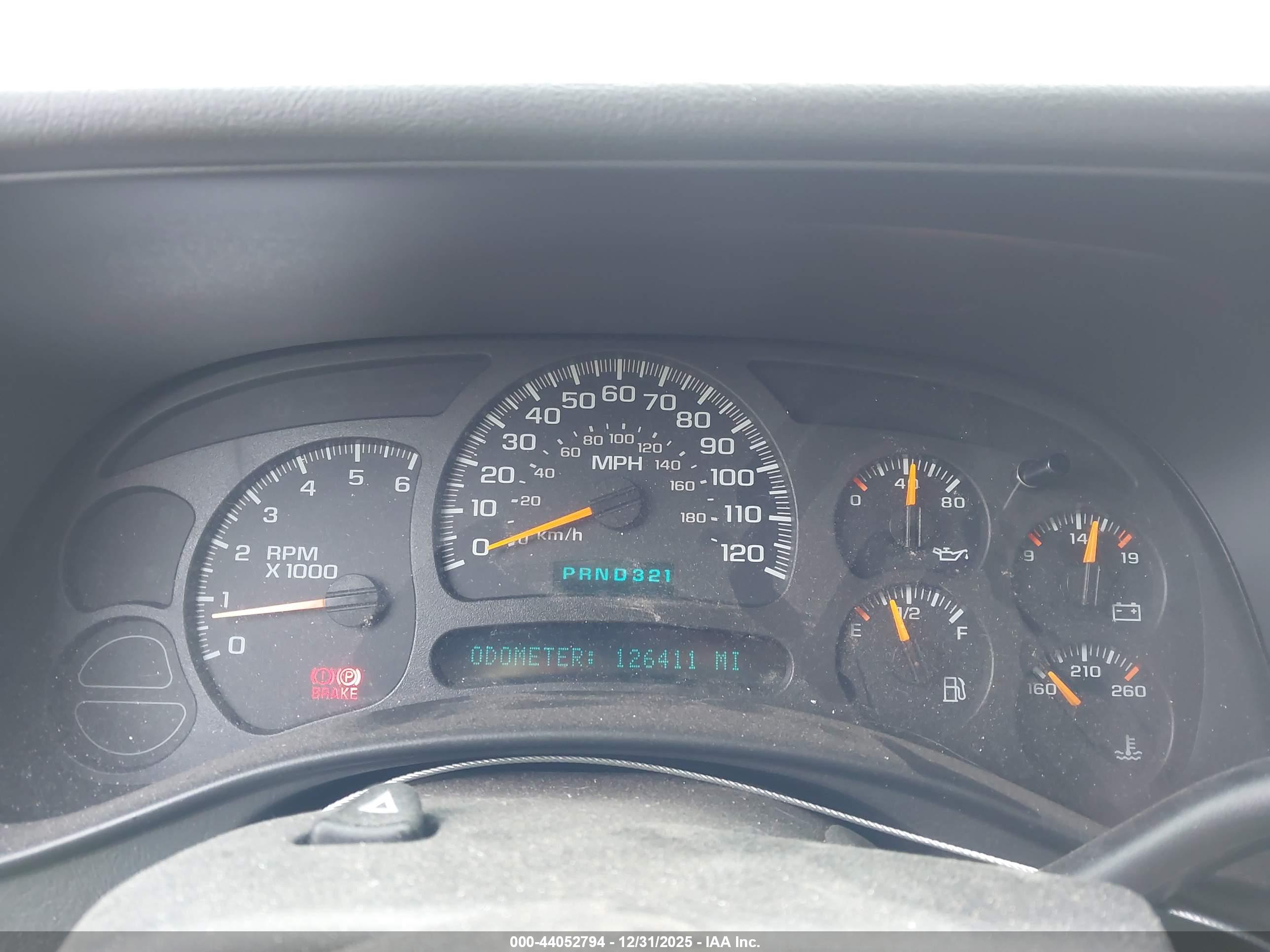 CHEVROLET TAHOE image 7