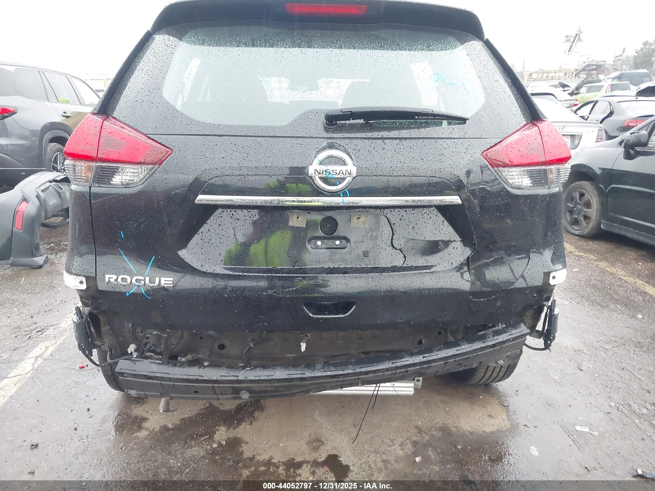 NISSAN ROGUE image 6