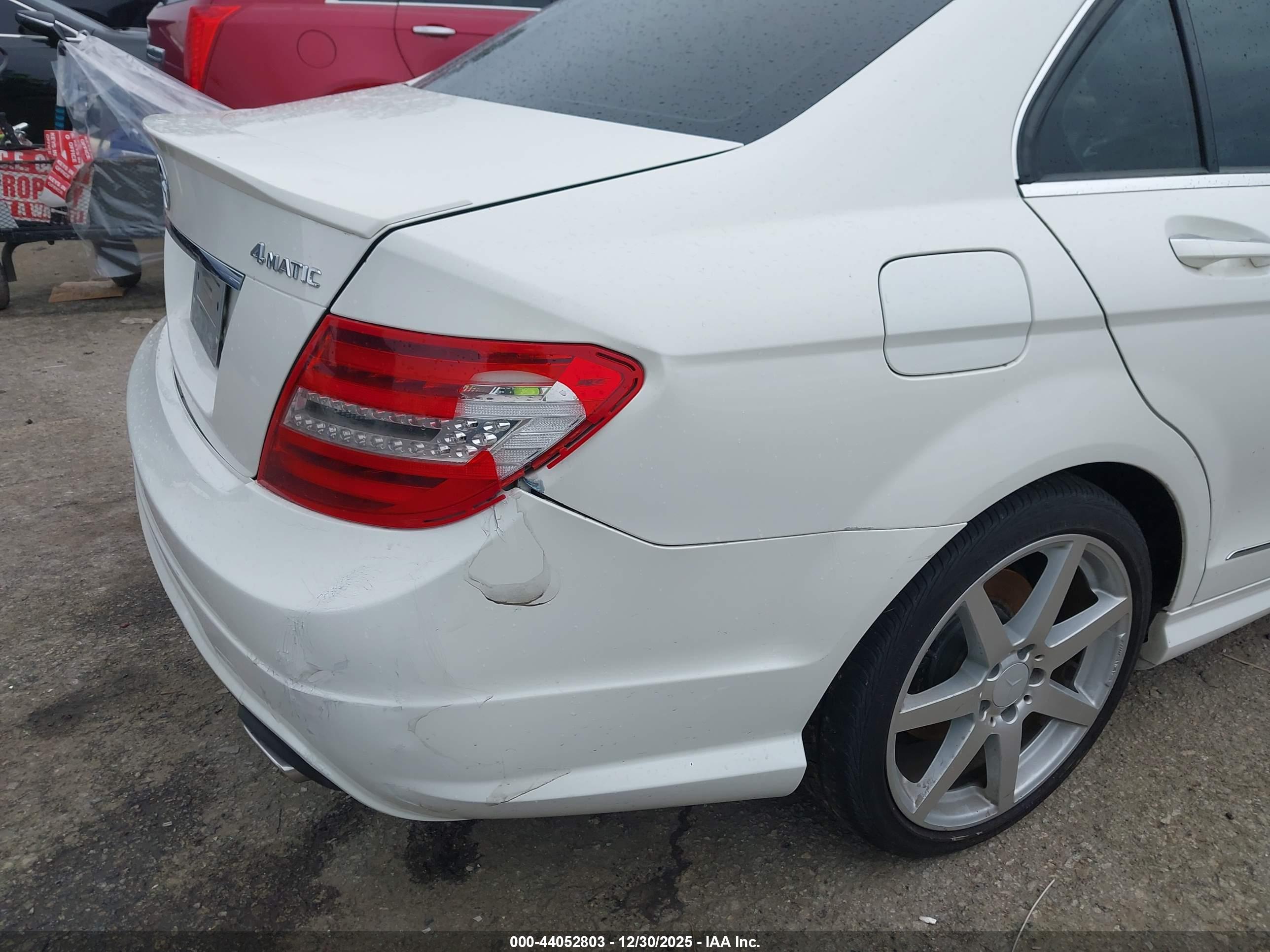 MERCEDES-BENZ C image 6