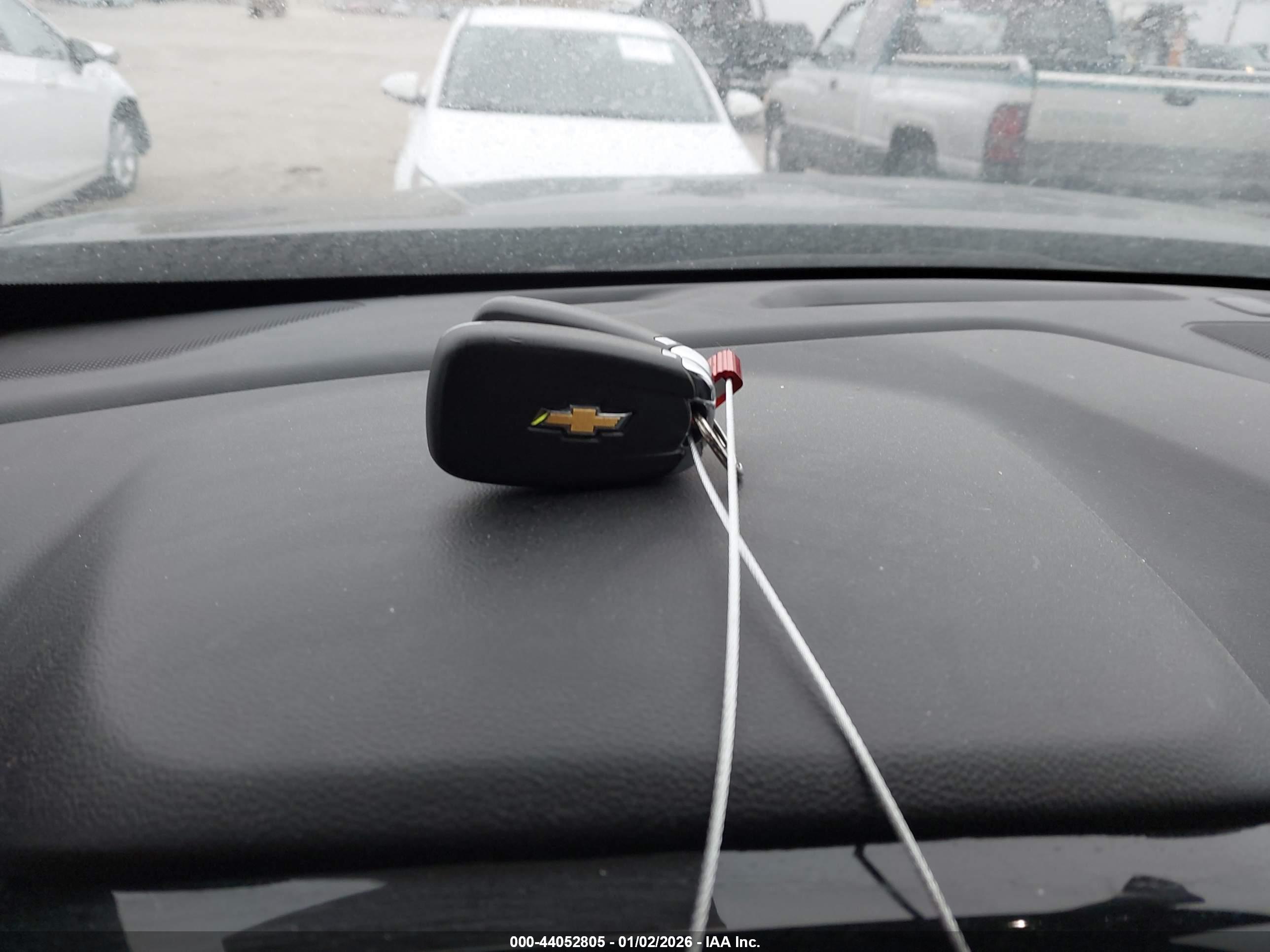 CHEVROLET TRAVERSE image 11