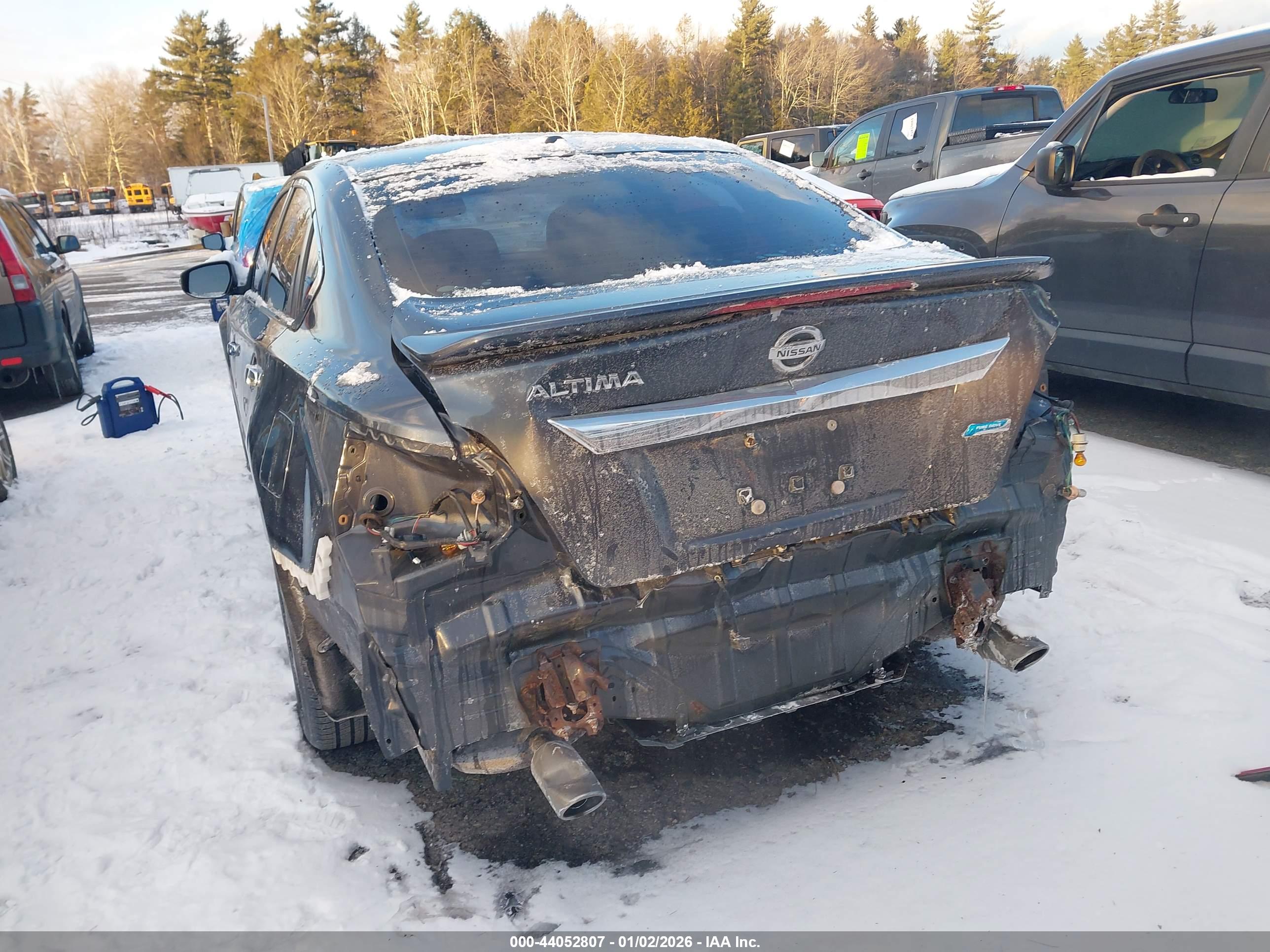 NISSAN ALTIMA image 6