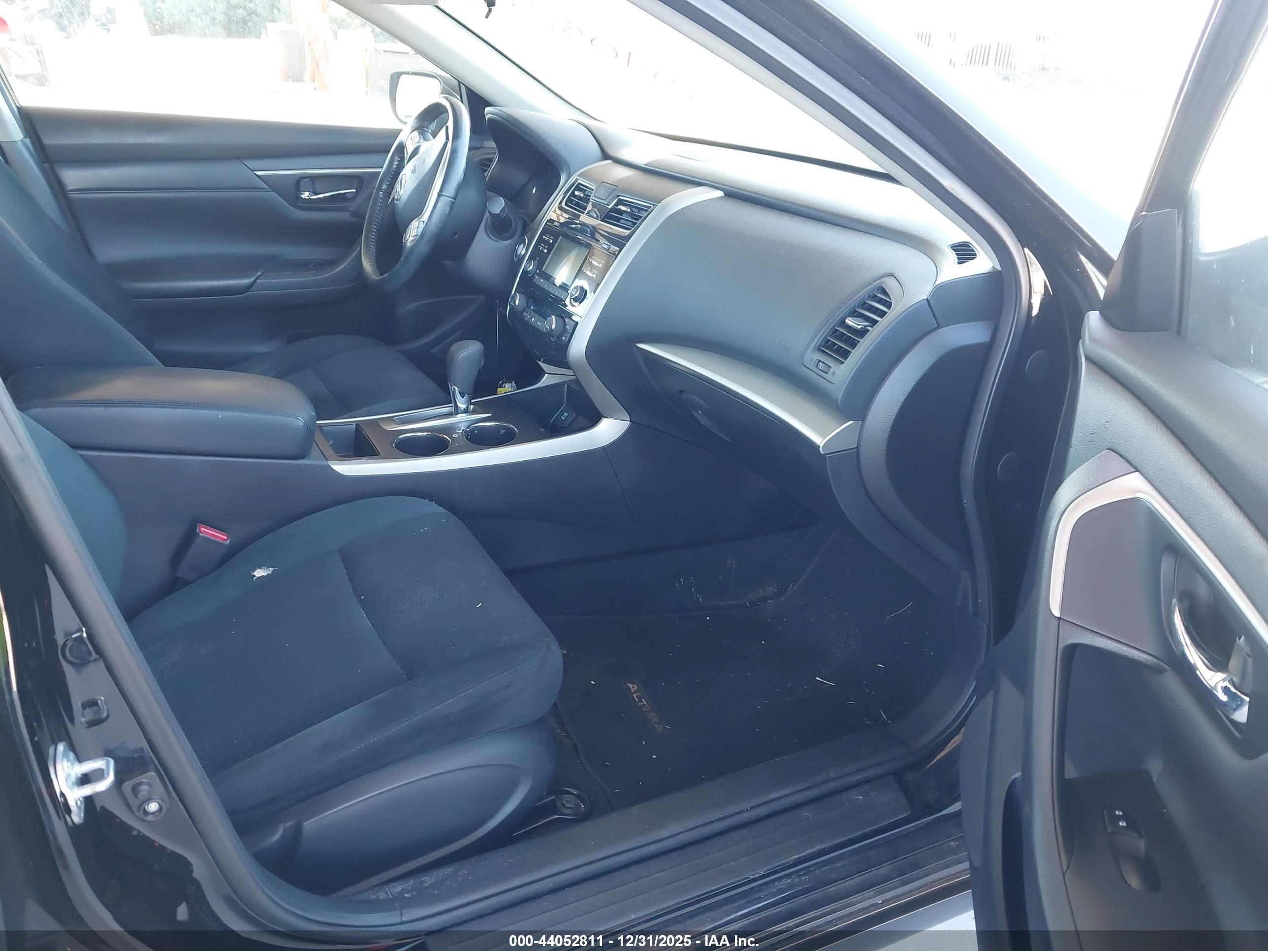 NISSAN ALTIMA image 5