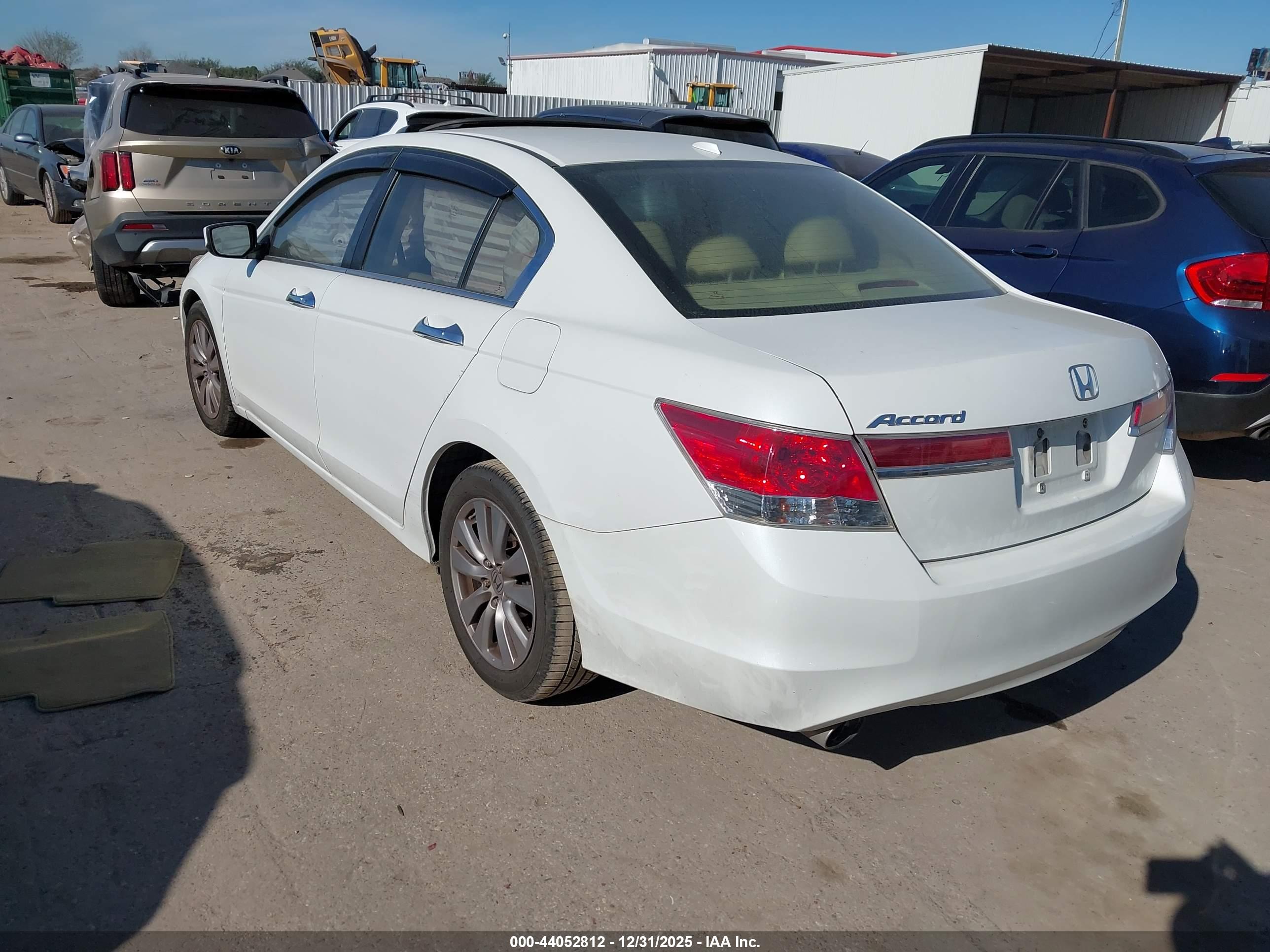 HONDA ACCORD image 3