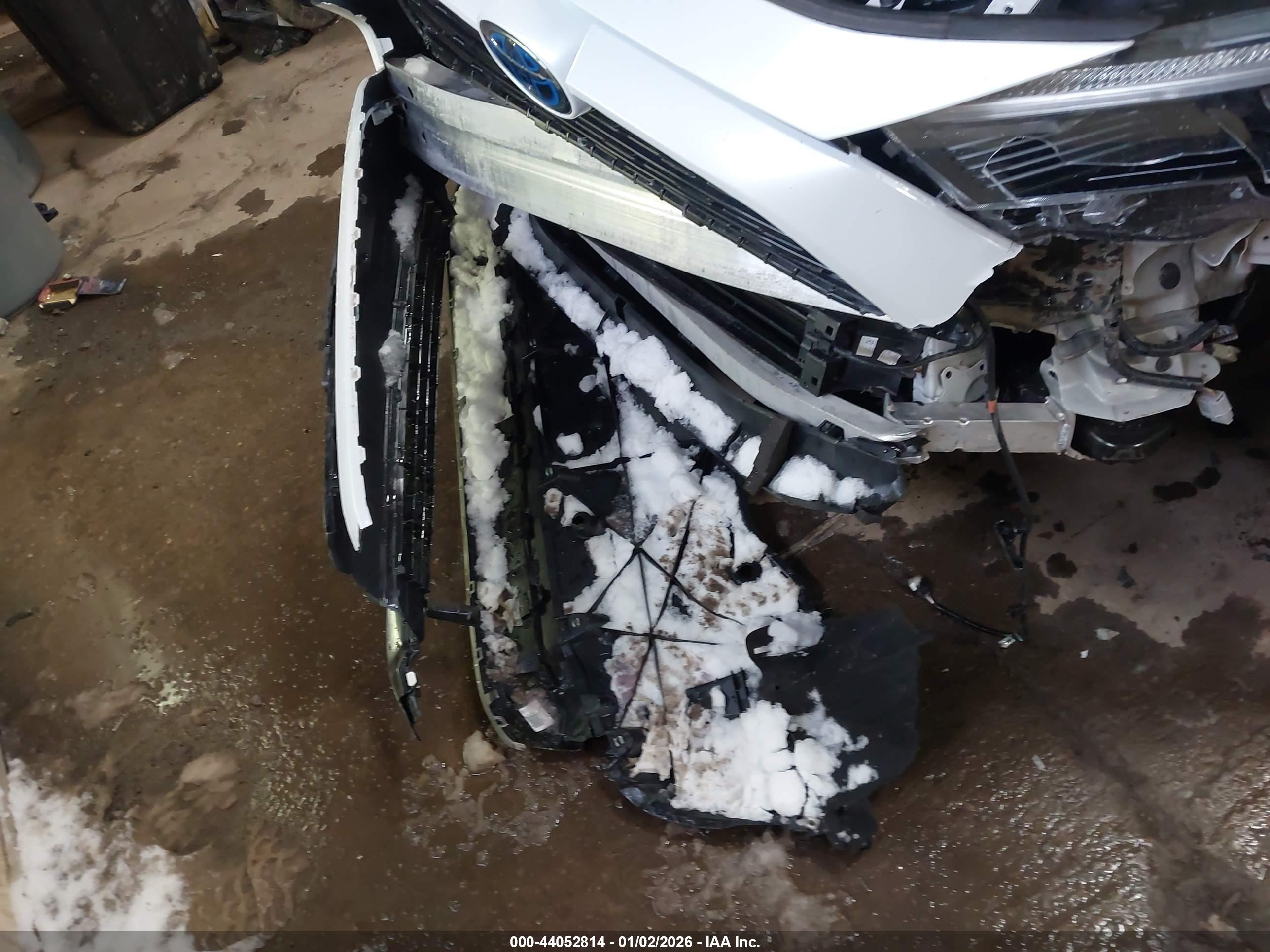 TOYOTA RAV4 image 6