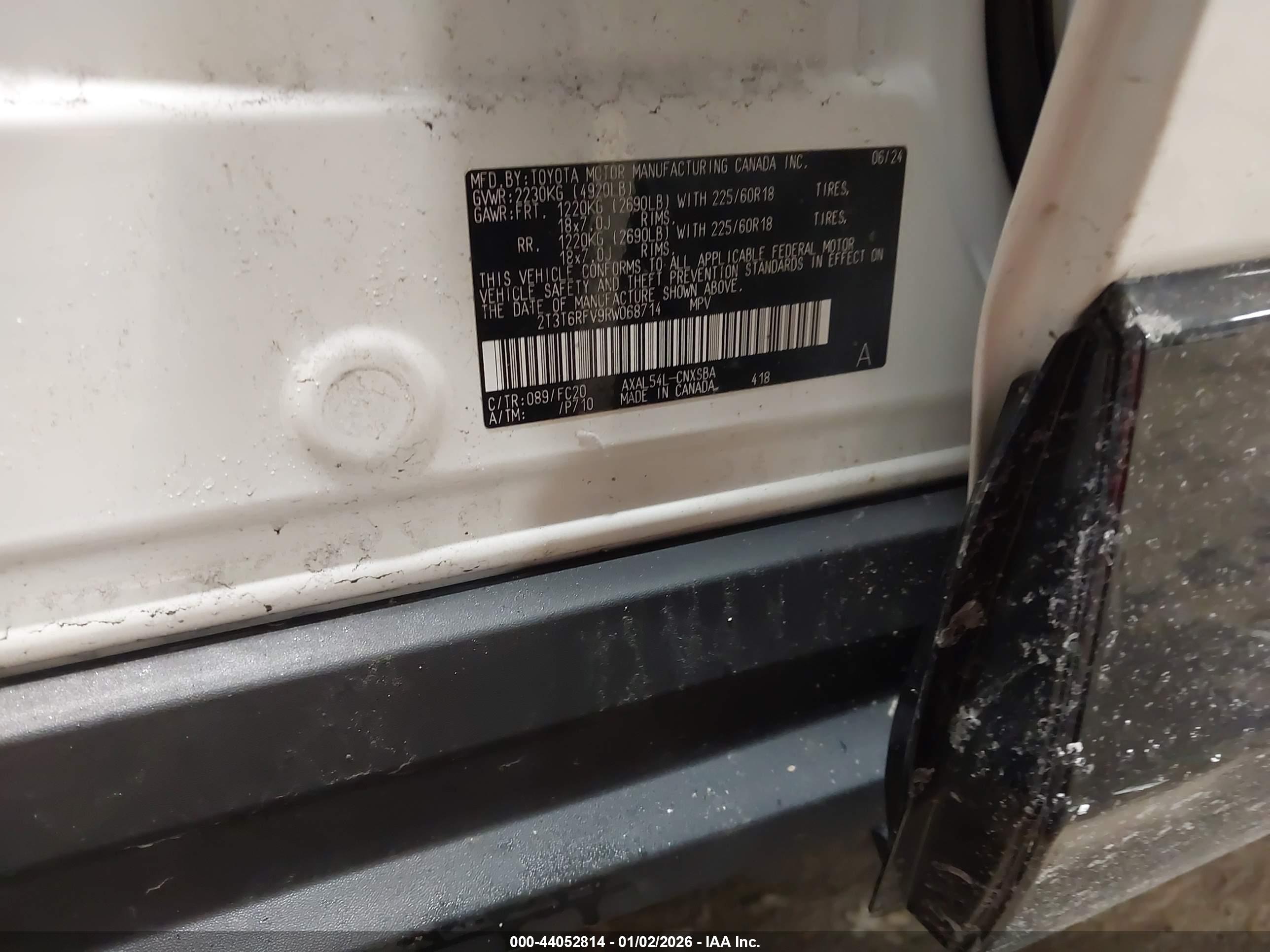 TOYOTA RAV4 image 9