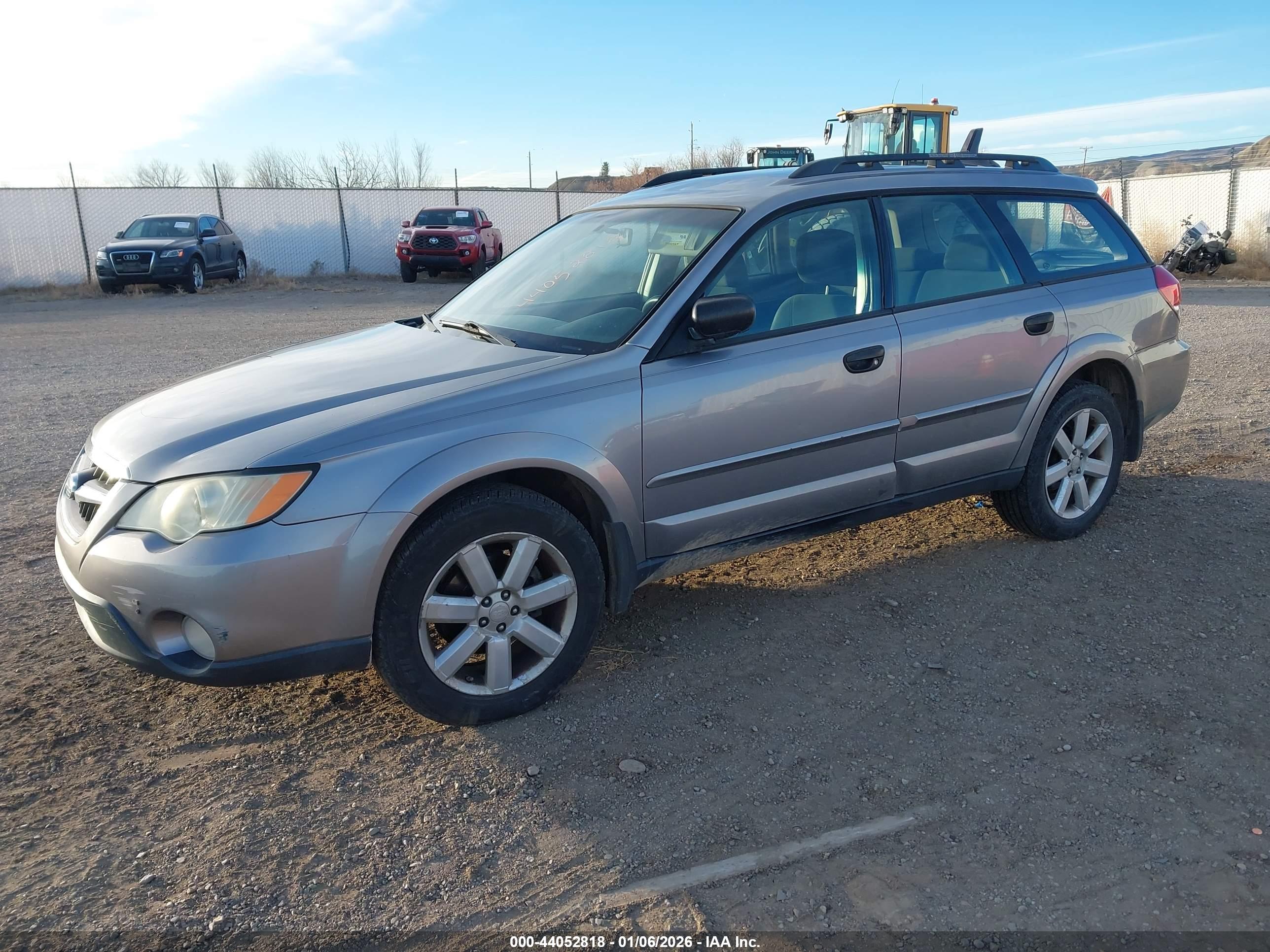SUBARU OUTBACK image 2