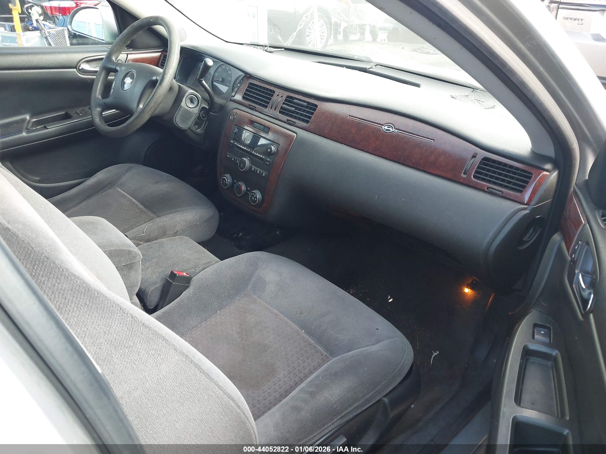 CHEVROLET IMPALA image 5