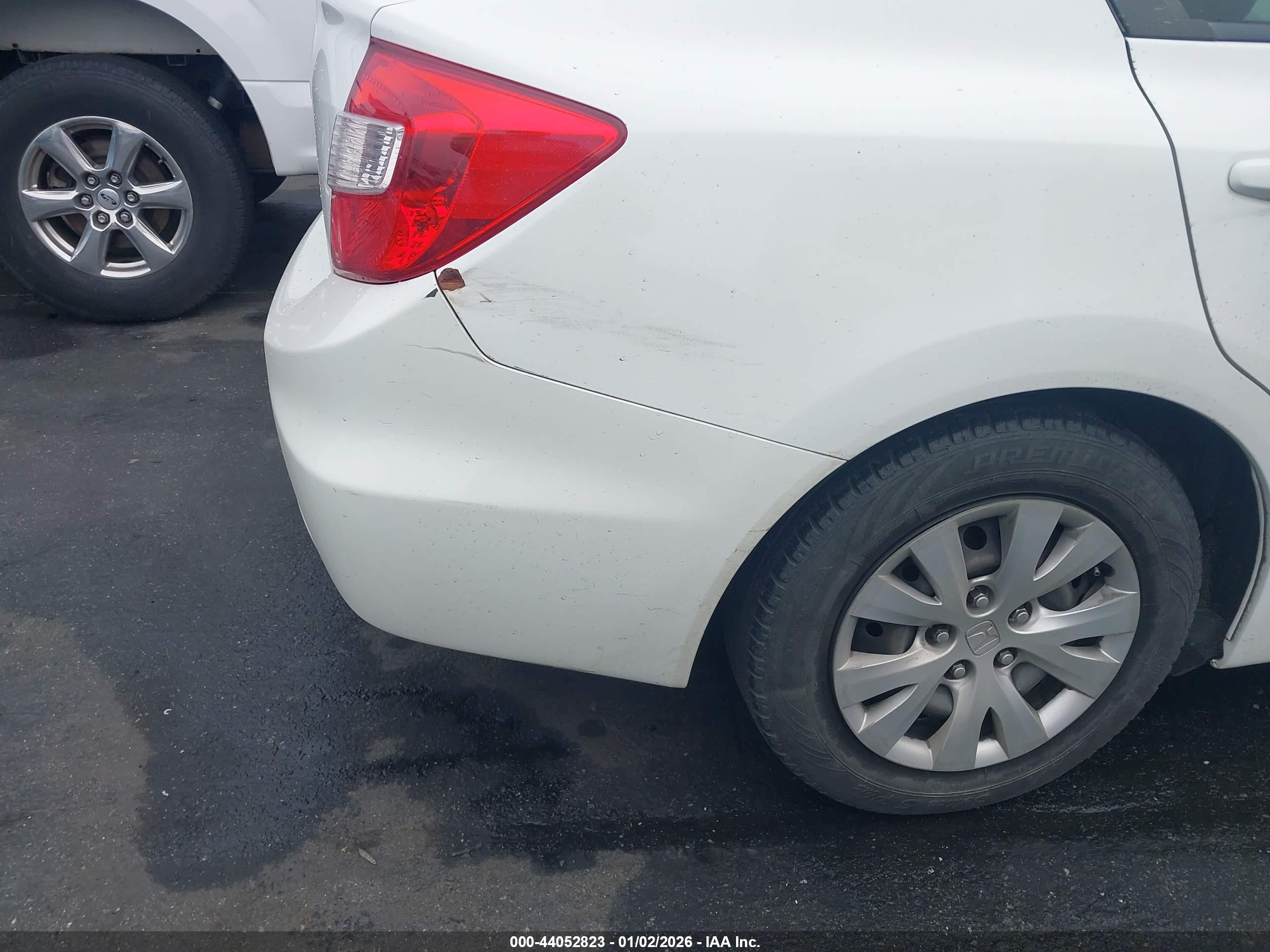 HONDA CIVIC image 6