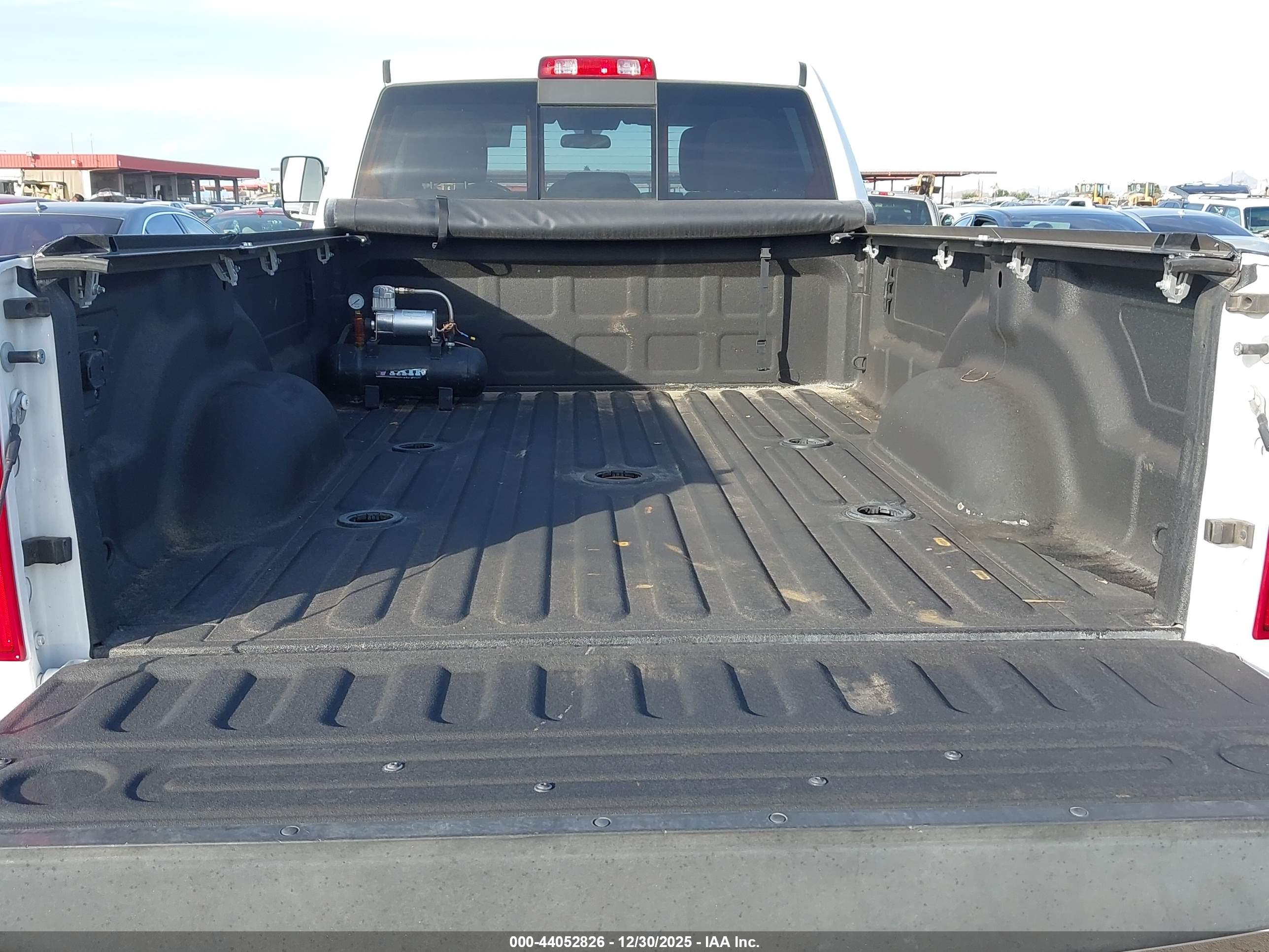 RAM 3500 image 8