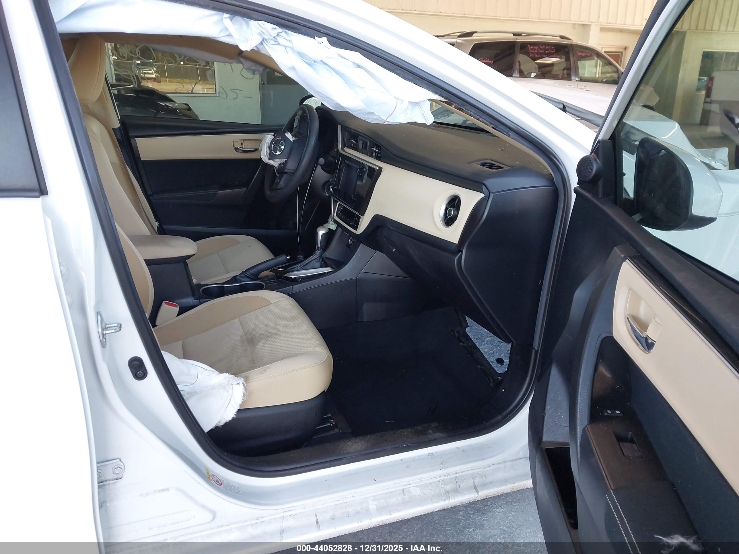 TOYOTA COROLLA image 5
