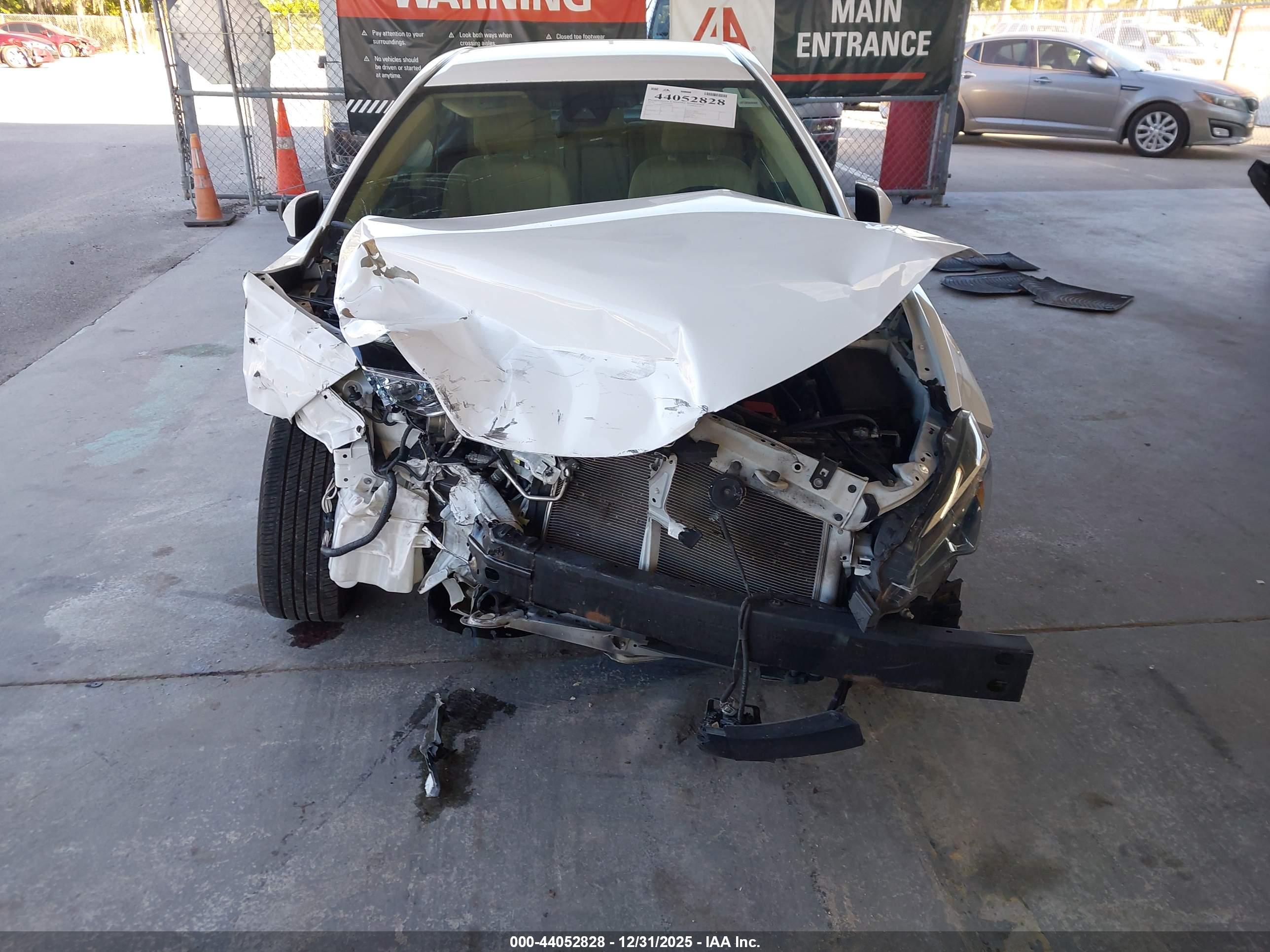 TOYOTA COROLLA image 6