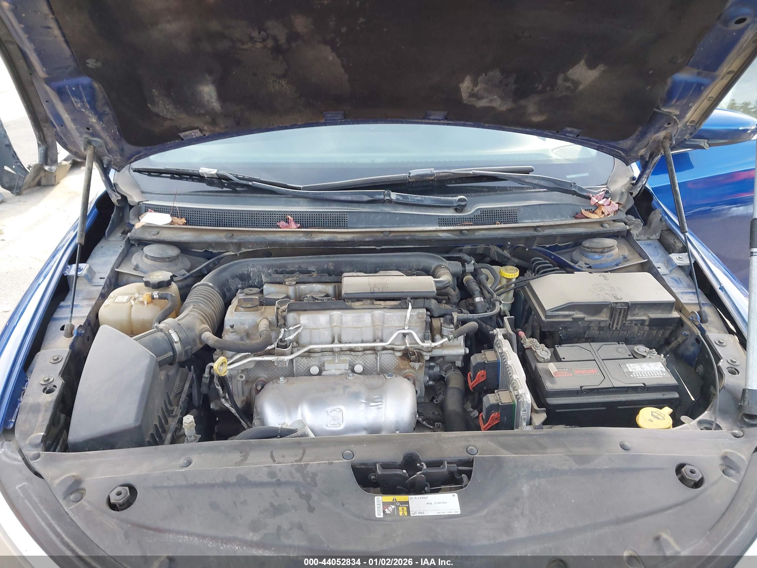 CHRYSLER 200 image 10