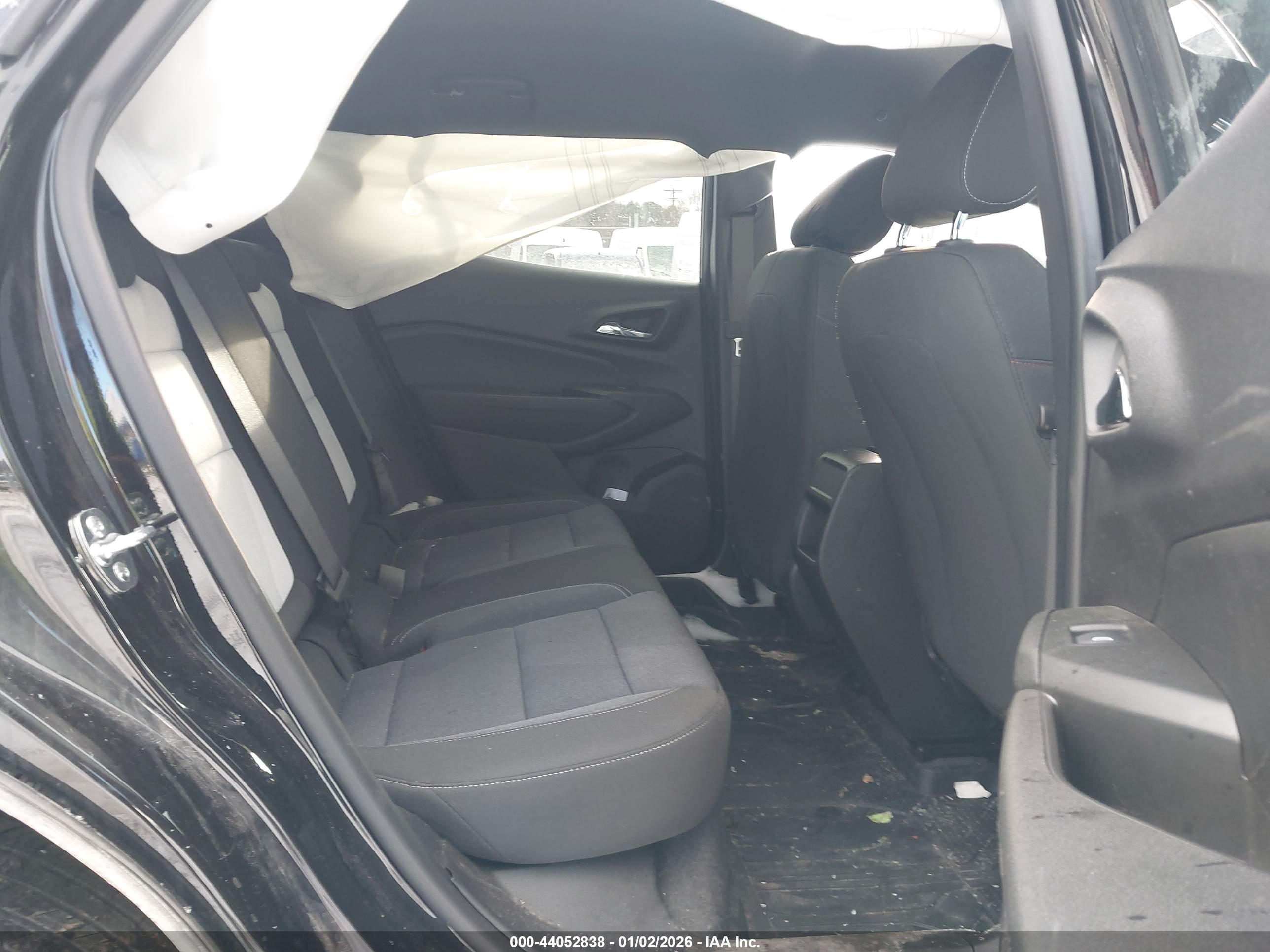 CHEVROLET TRAX image 8