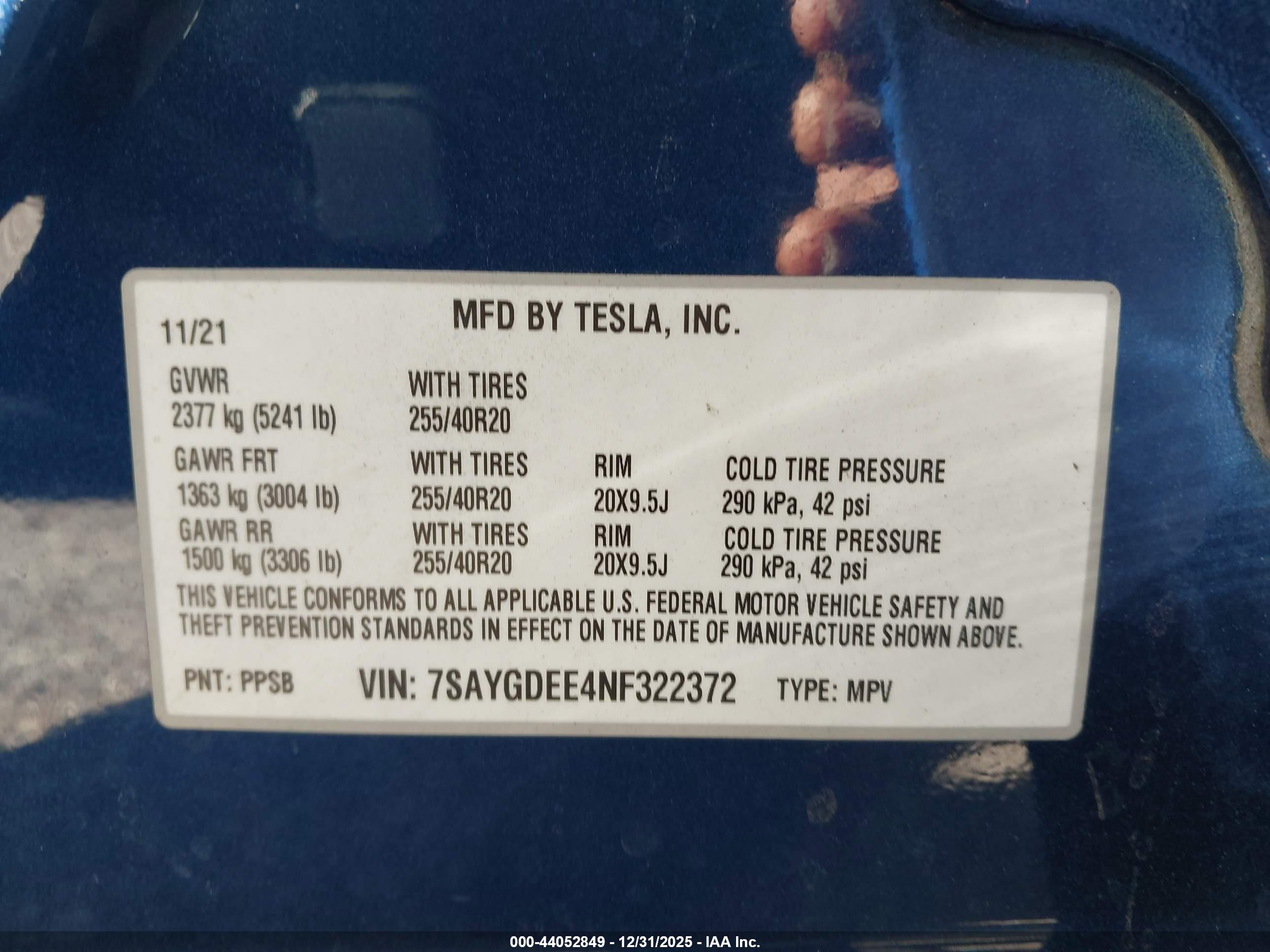 TESLA MODEL image 9
