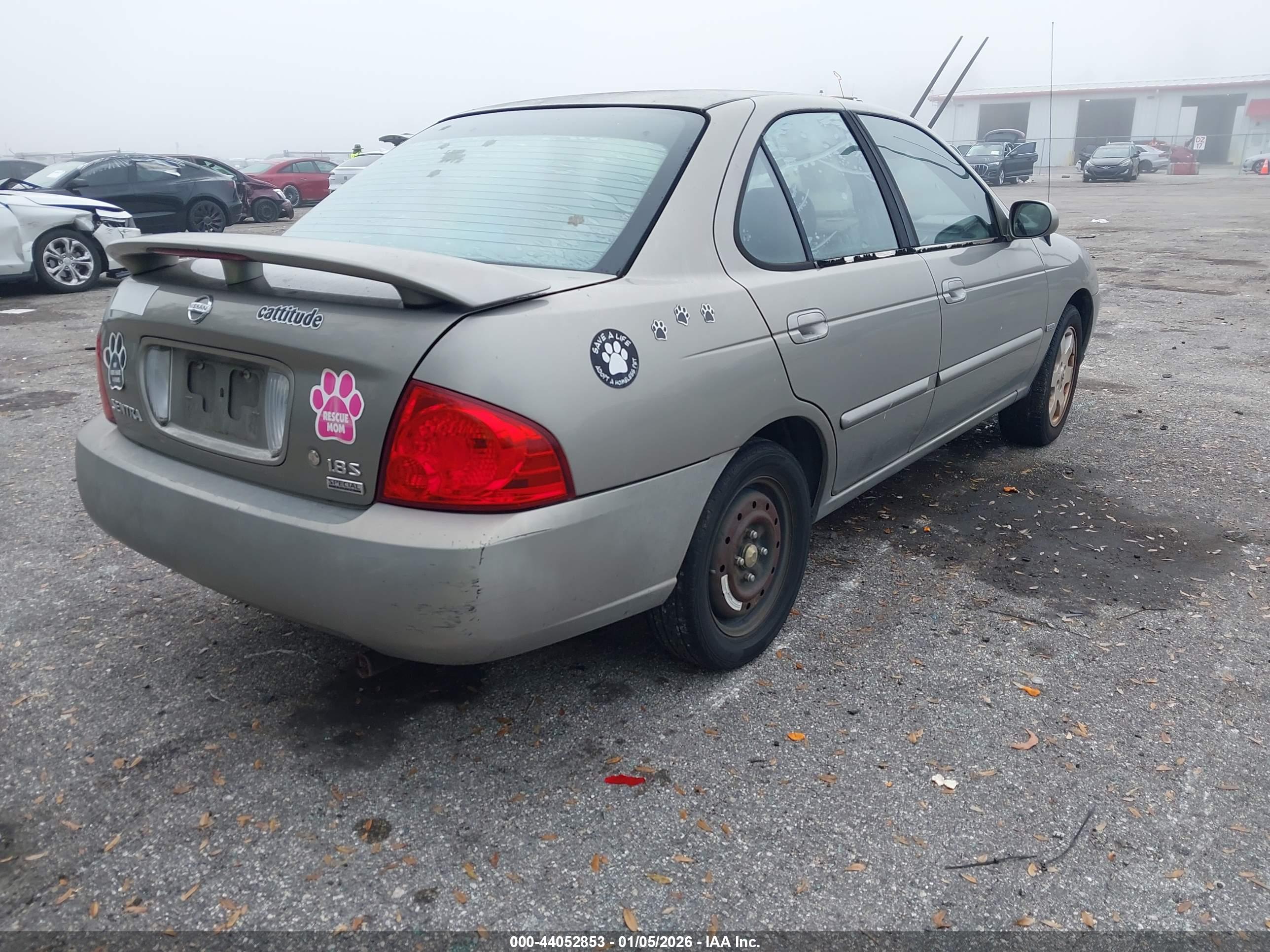 NISSAN SENTRA image 4