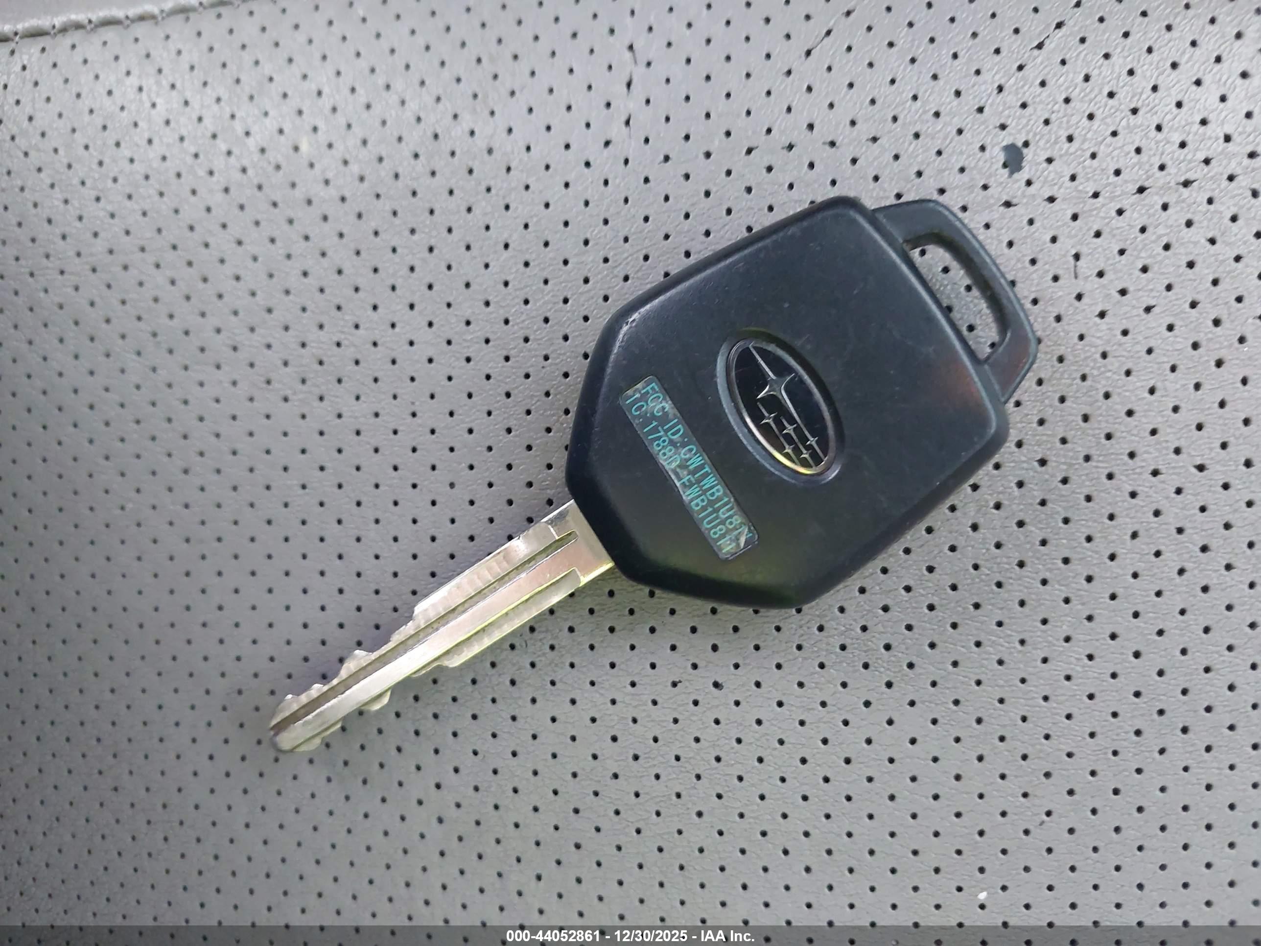 SUBARU FORESTER image 11