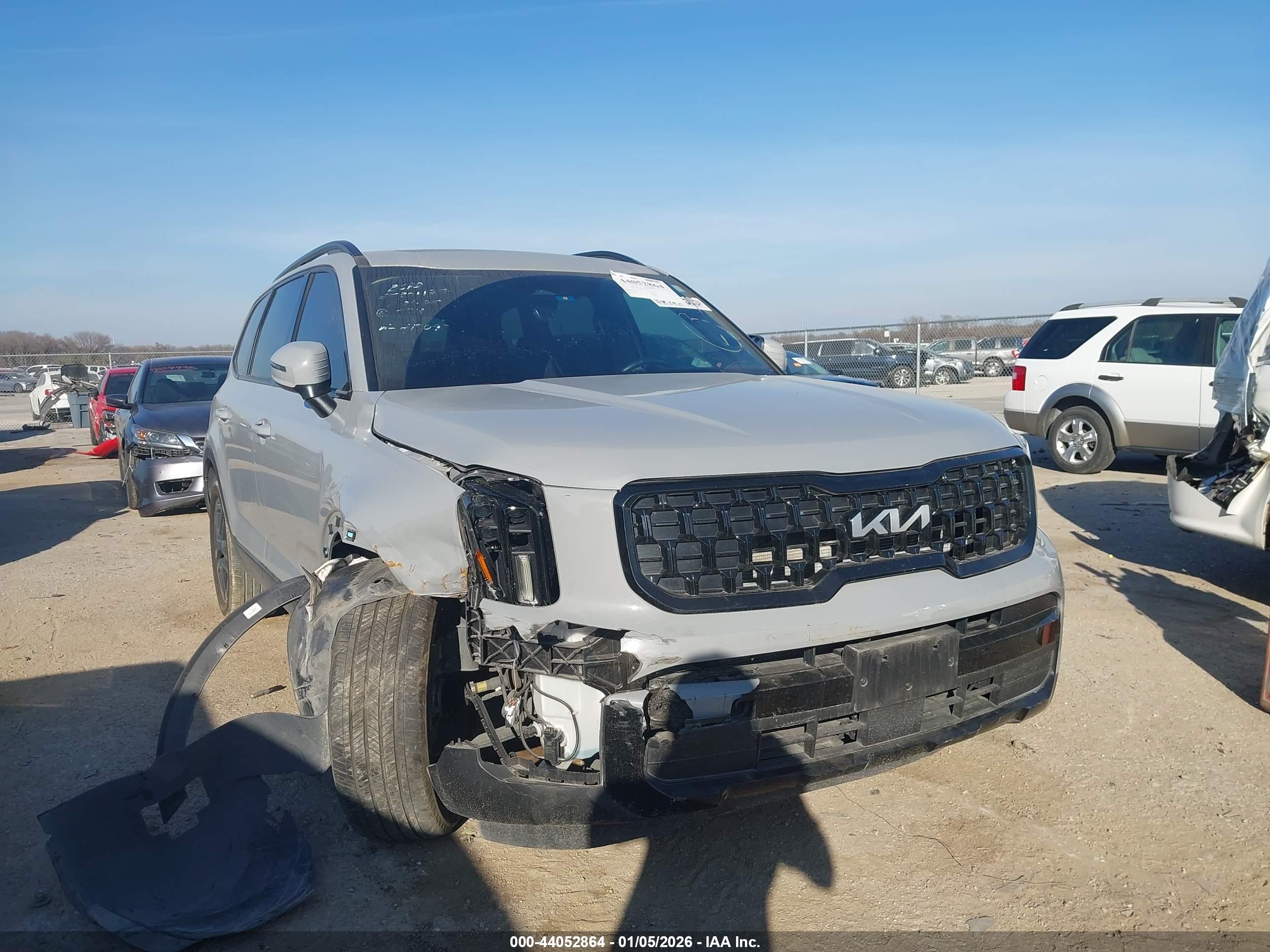 KIA TELLURIDE image 6
