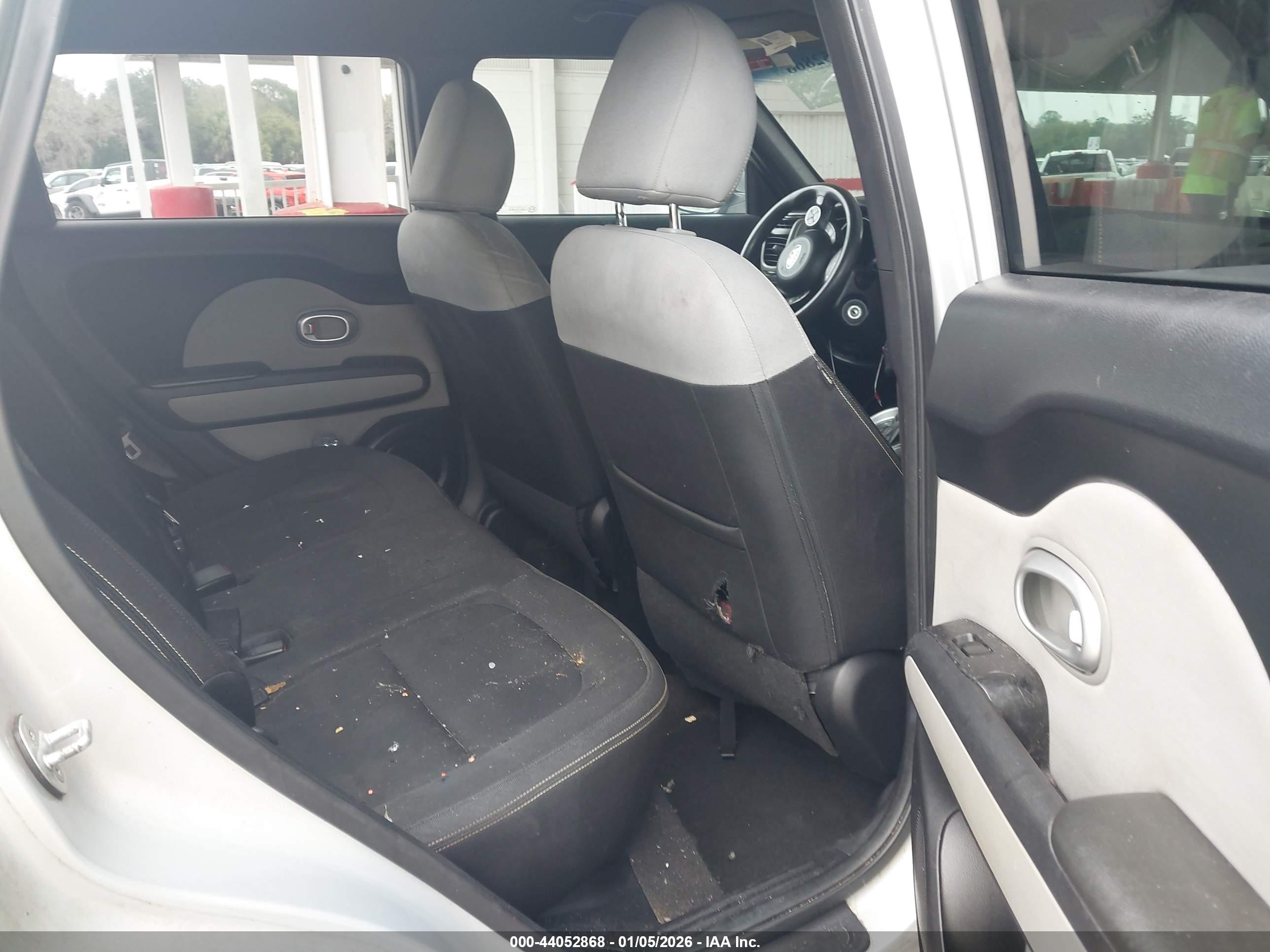 KIA SOUL image 8