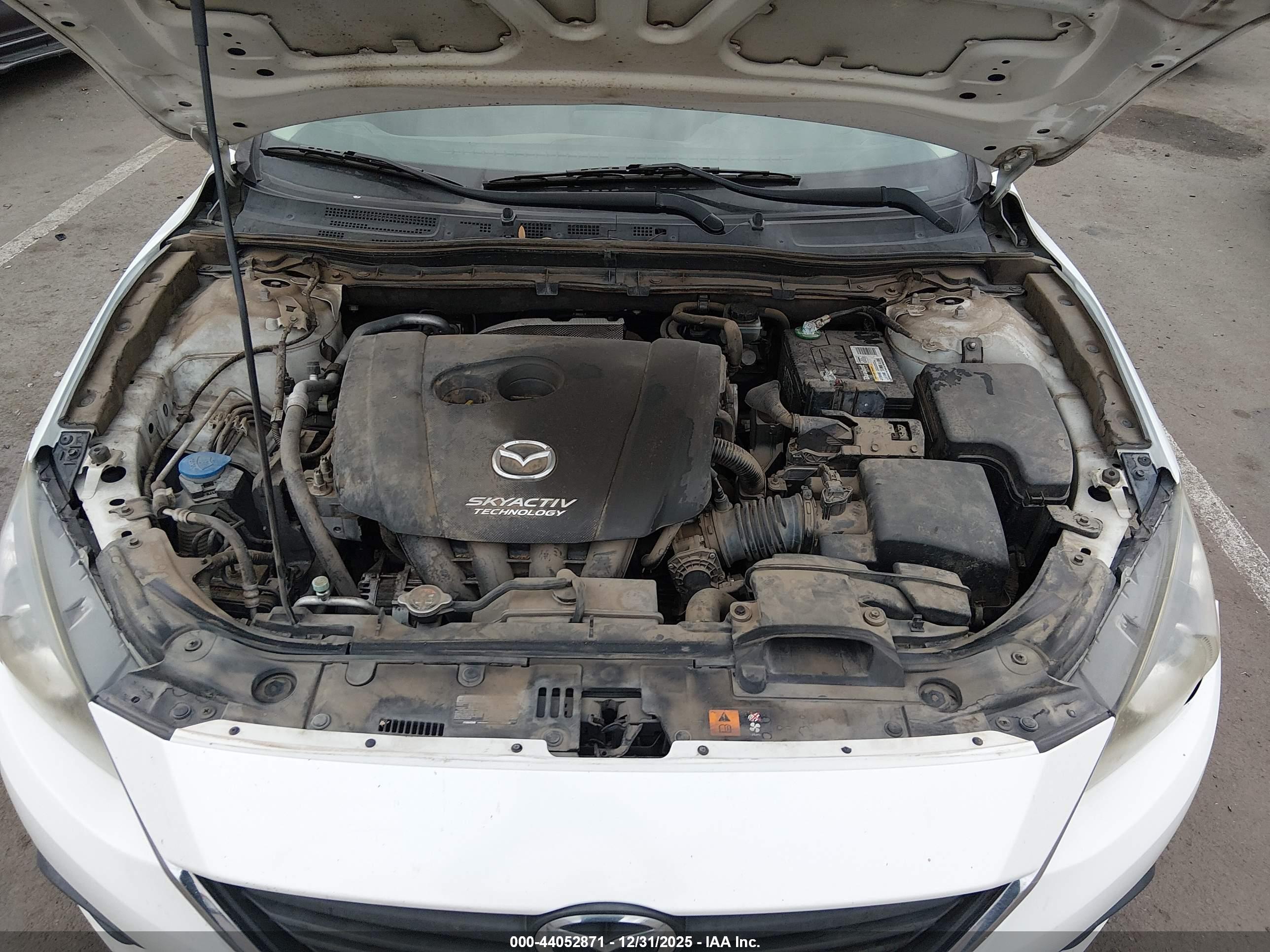 MAZDA MAZDA3 image 10