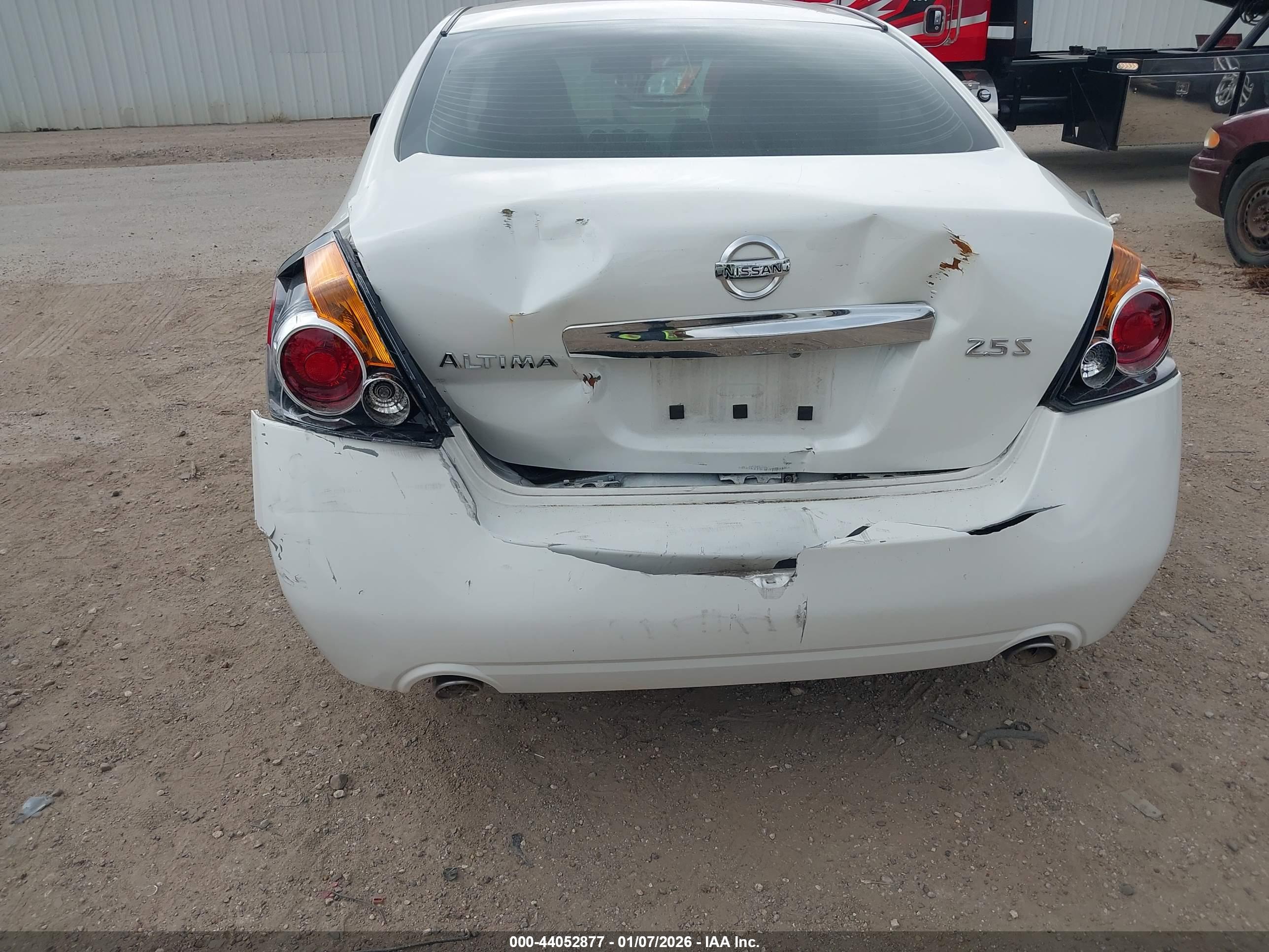 NISSAN ALTIMA image 6