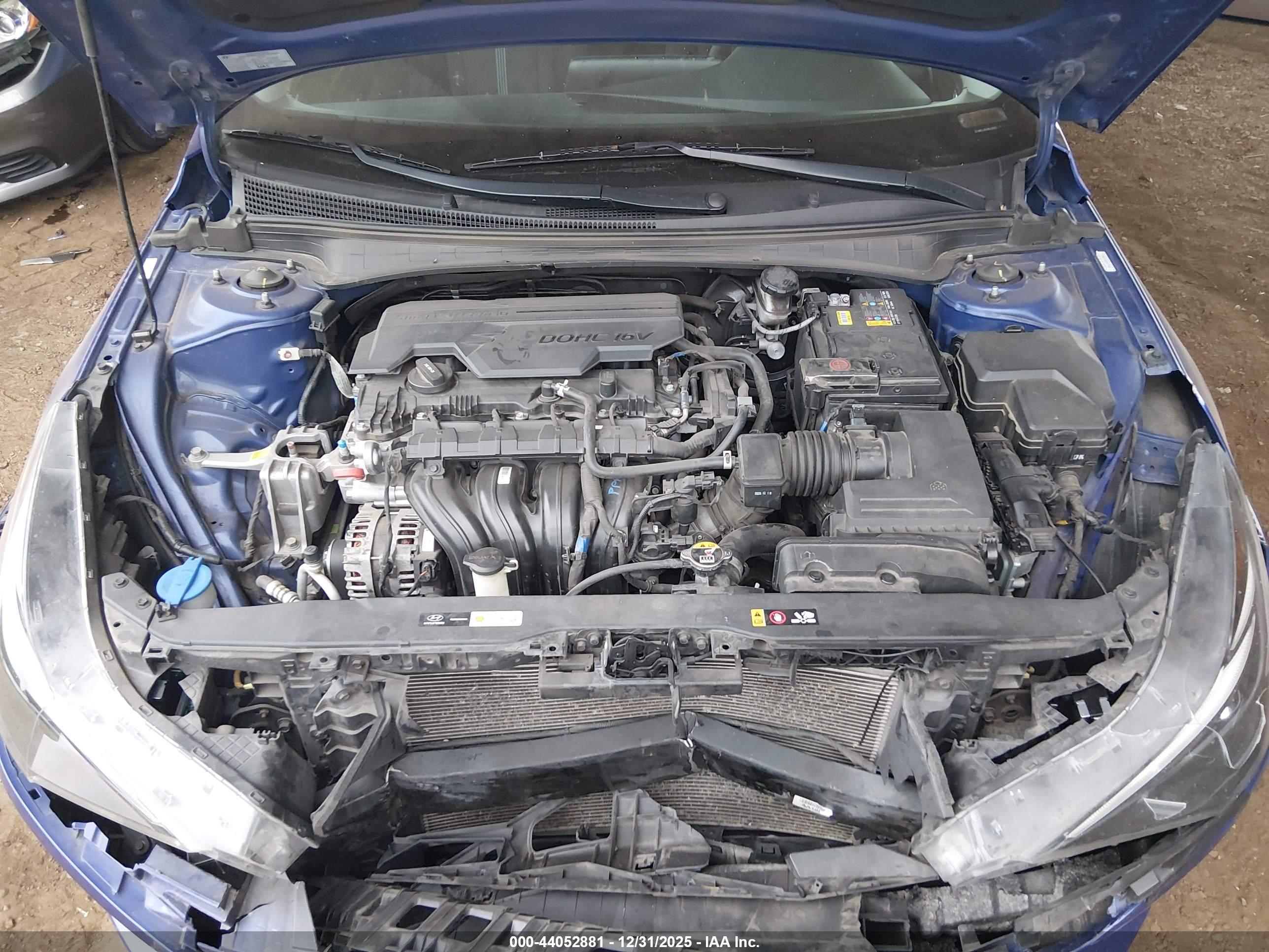 HYUNDAI ELANTRA image 10