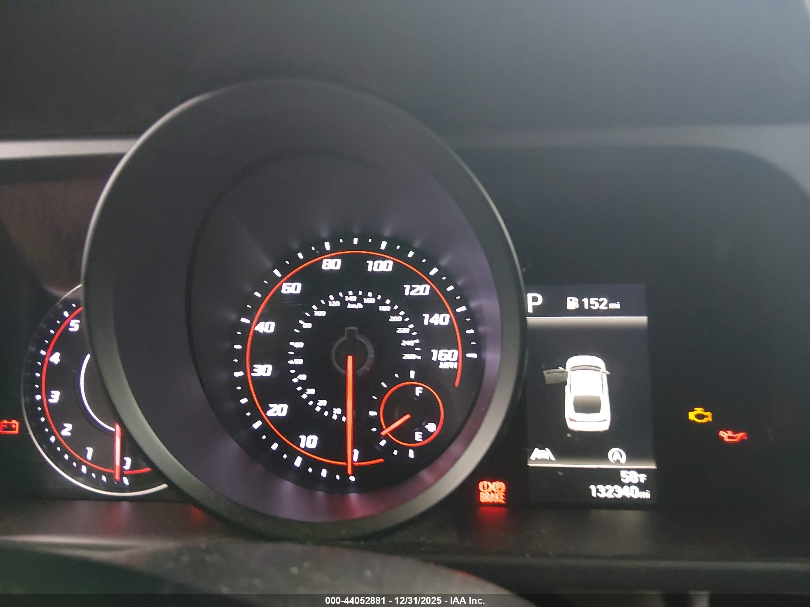 HYUNDAI ELANTRA image 7