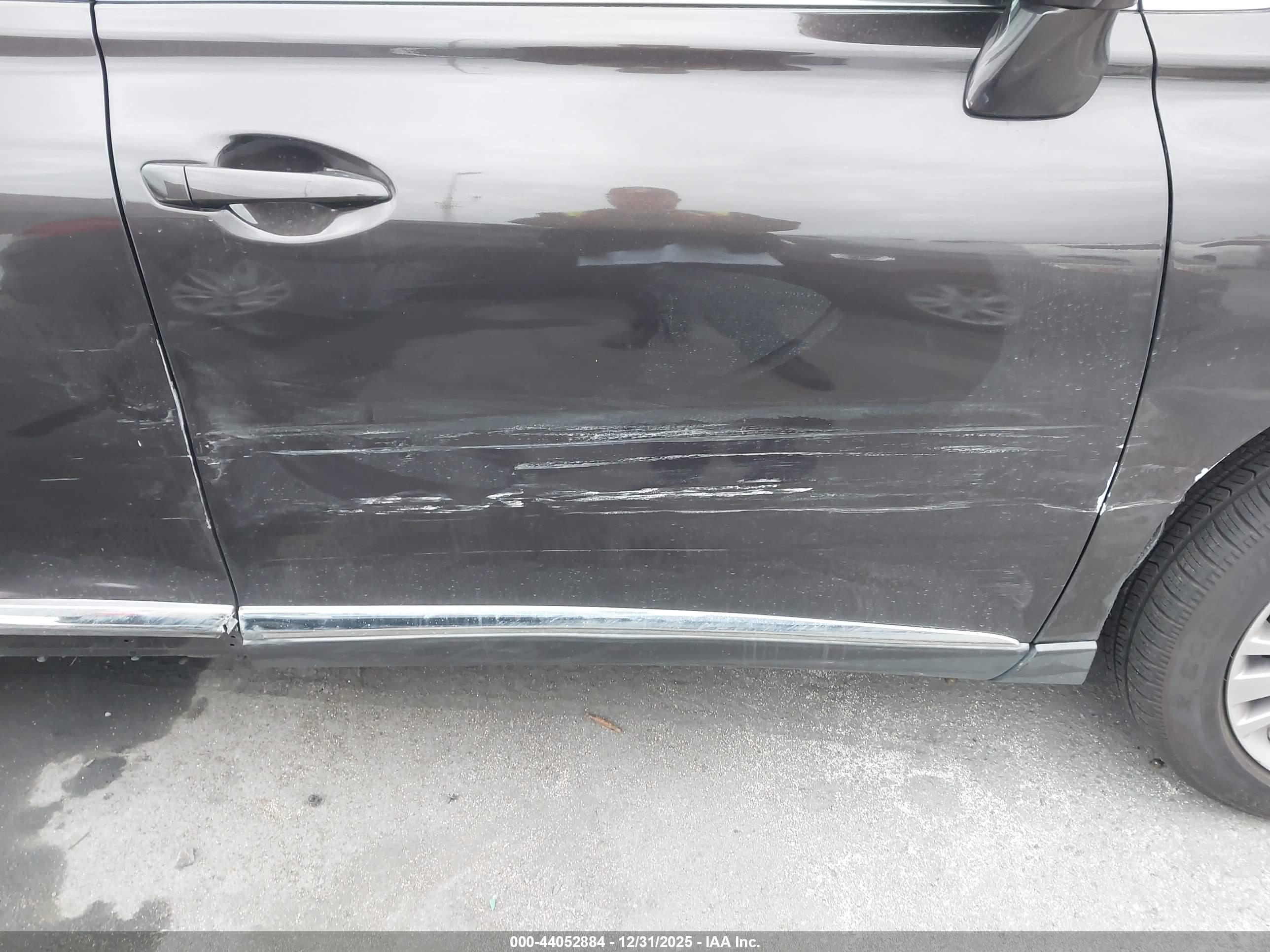 LEXUS RX image 6