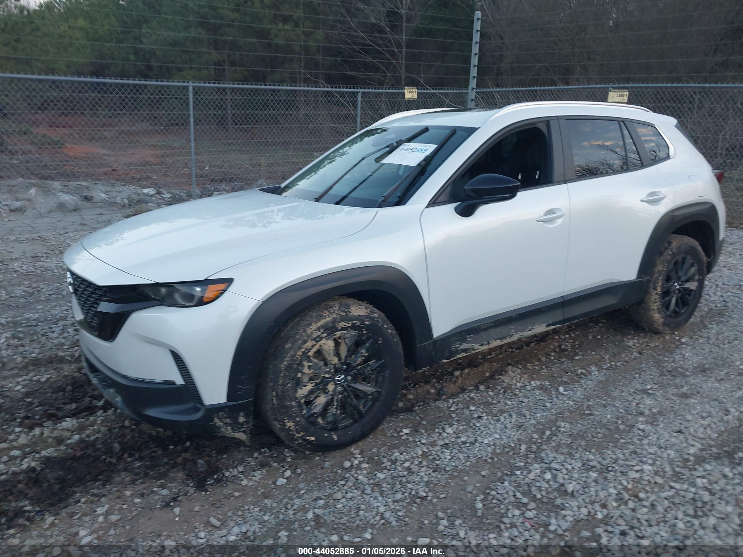 MAZDA CX-50 image 2