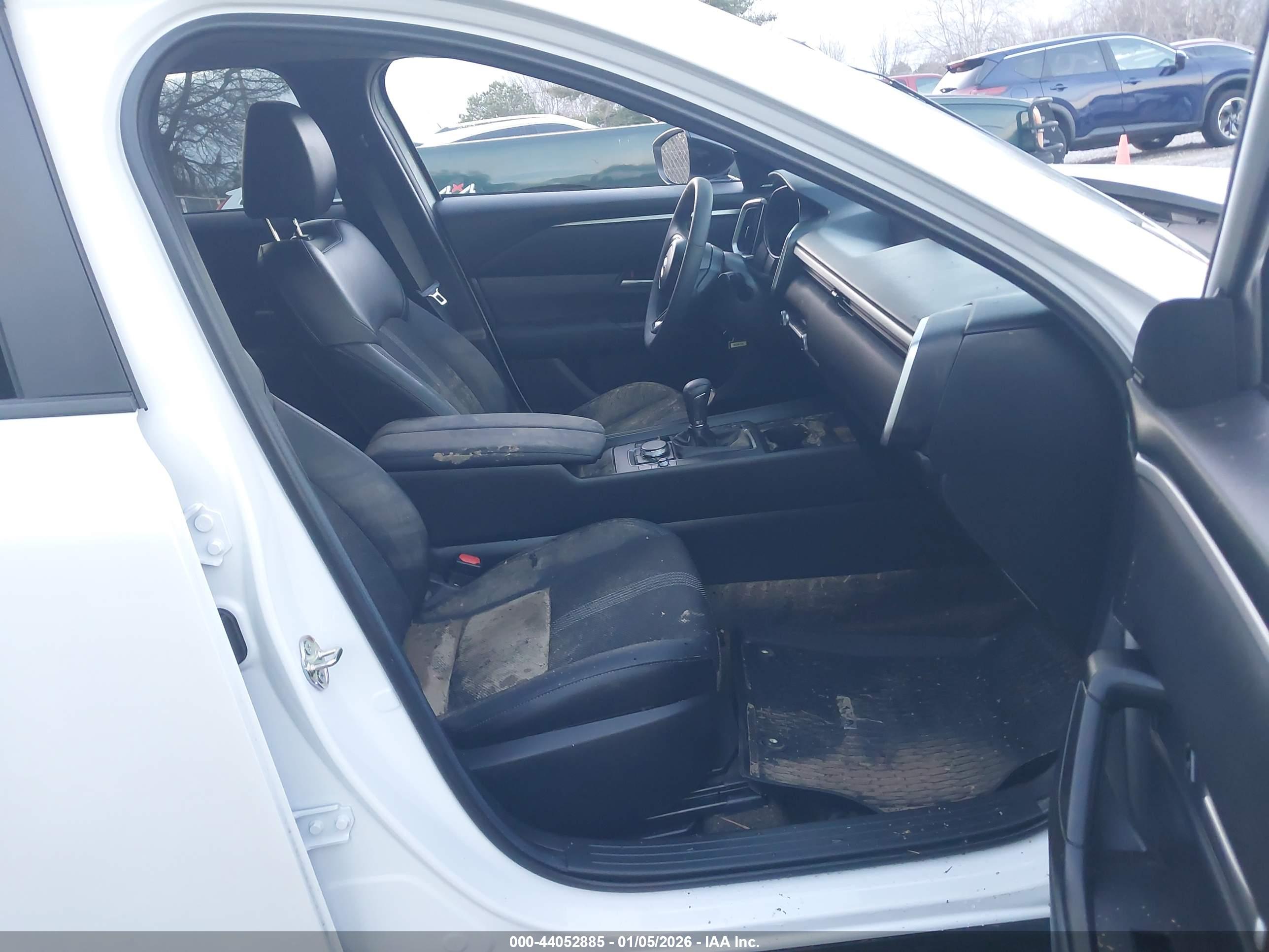 MAZDA CX-50 image 5