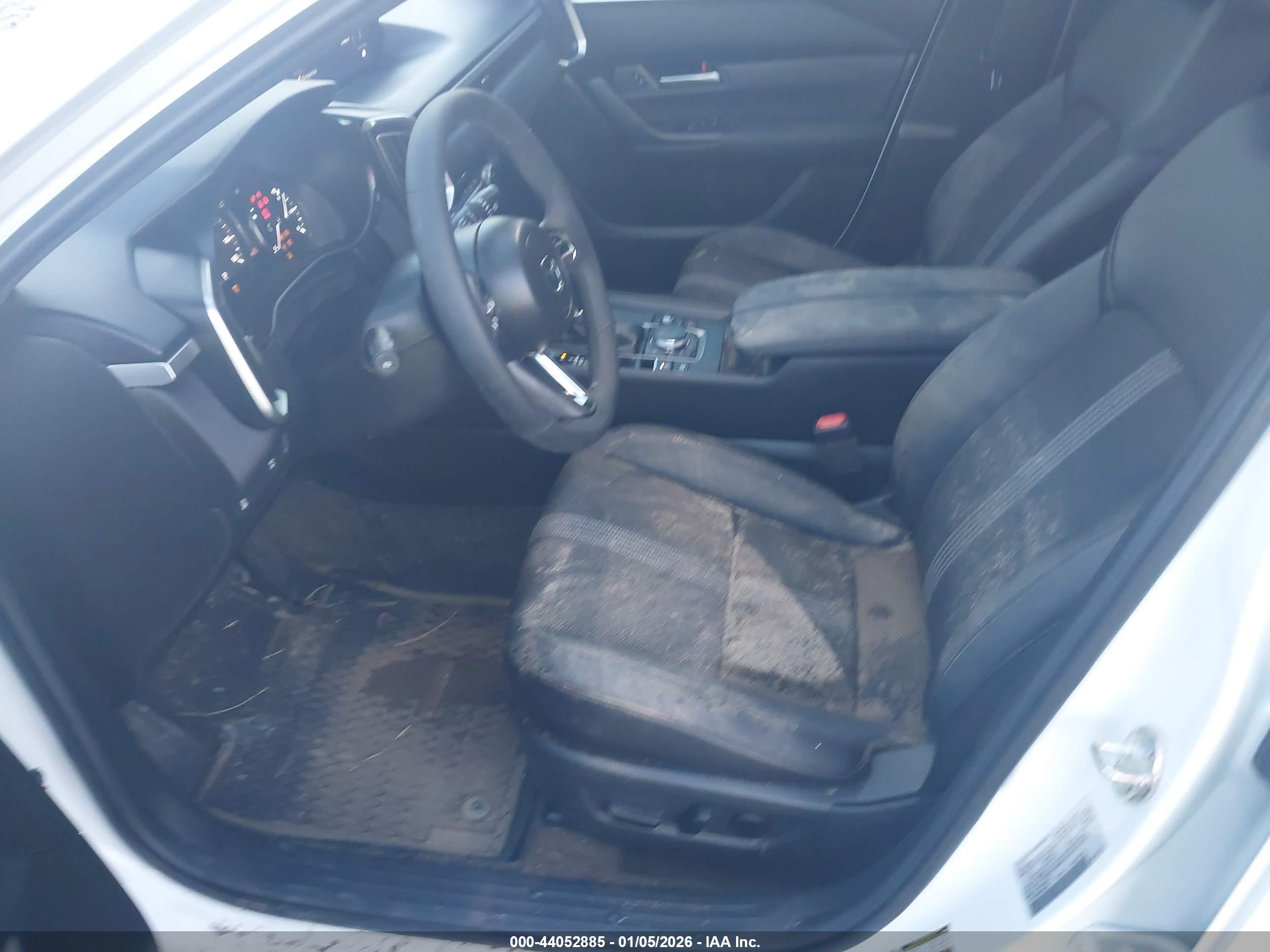 MAZDA CX-50 image 6