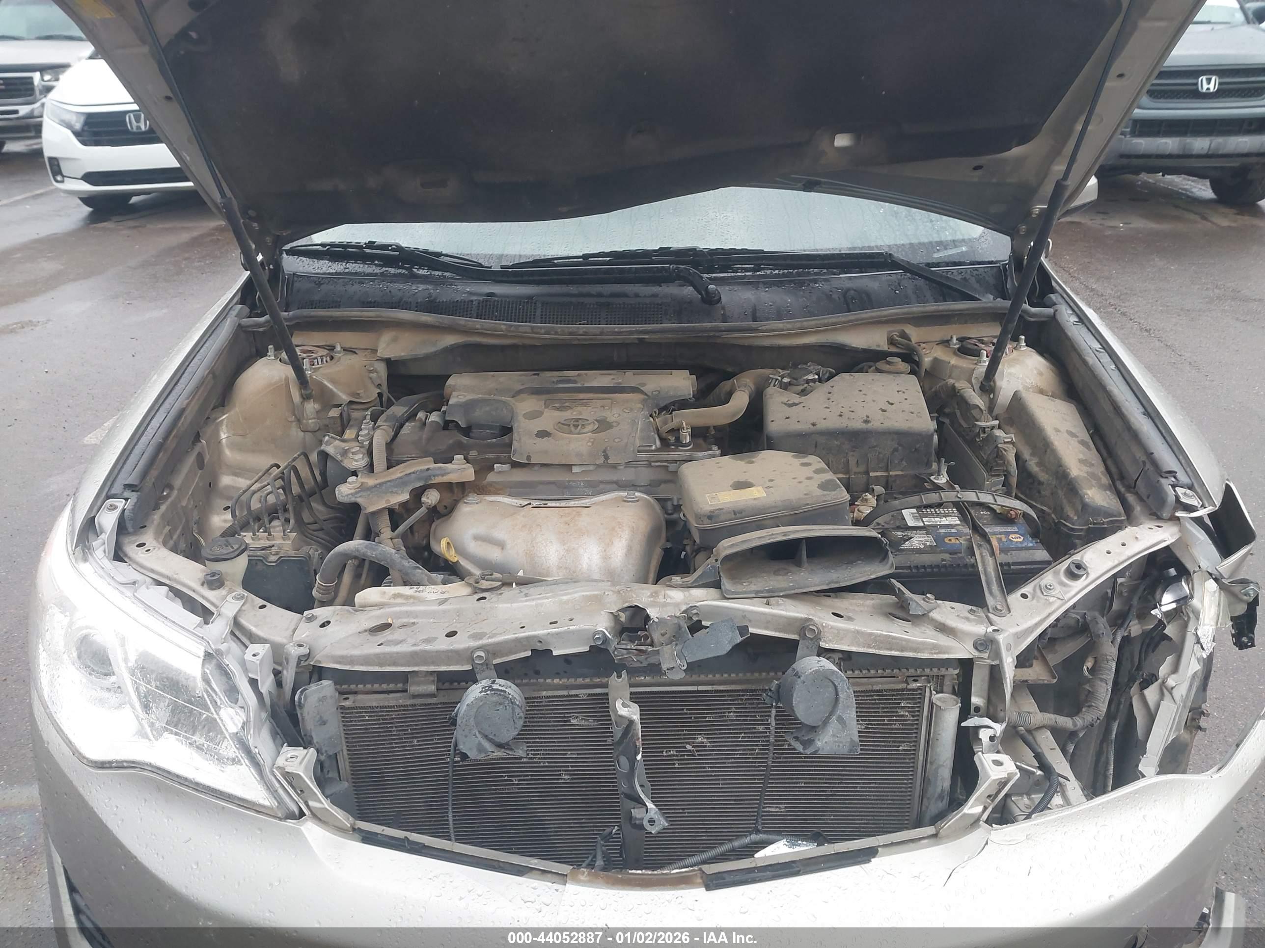 TOYOTA CAMRY image 10