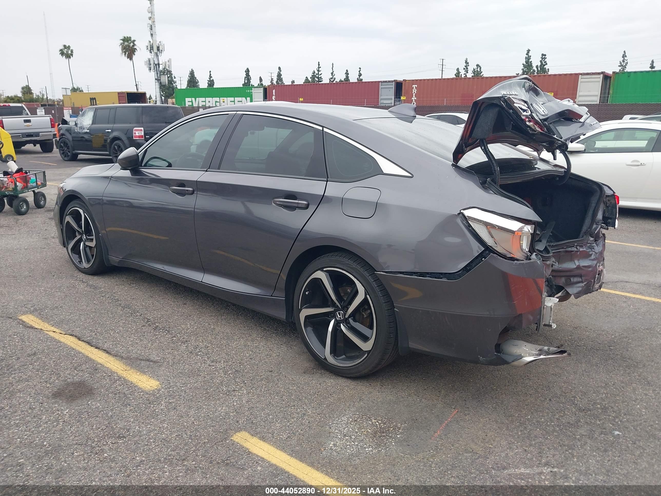 HONDA ACCORD image 3