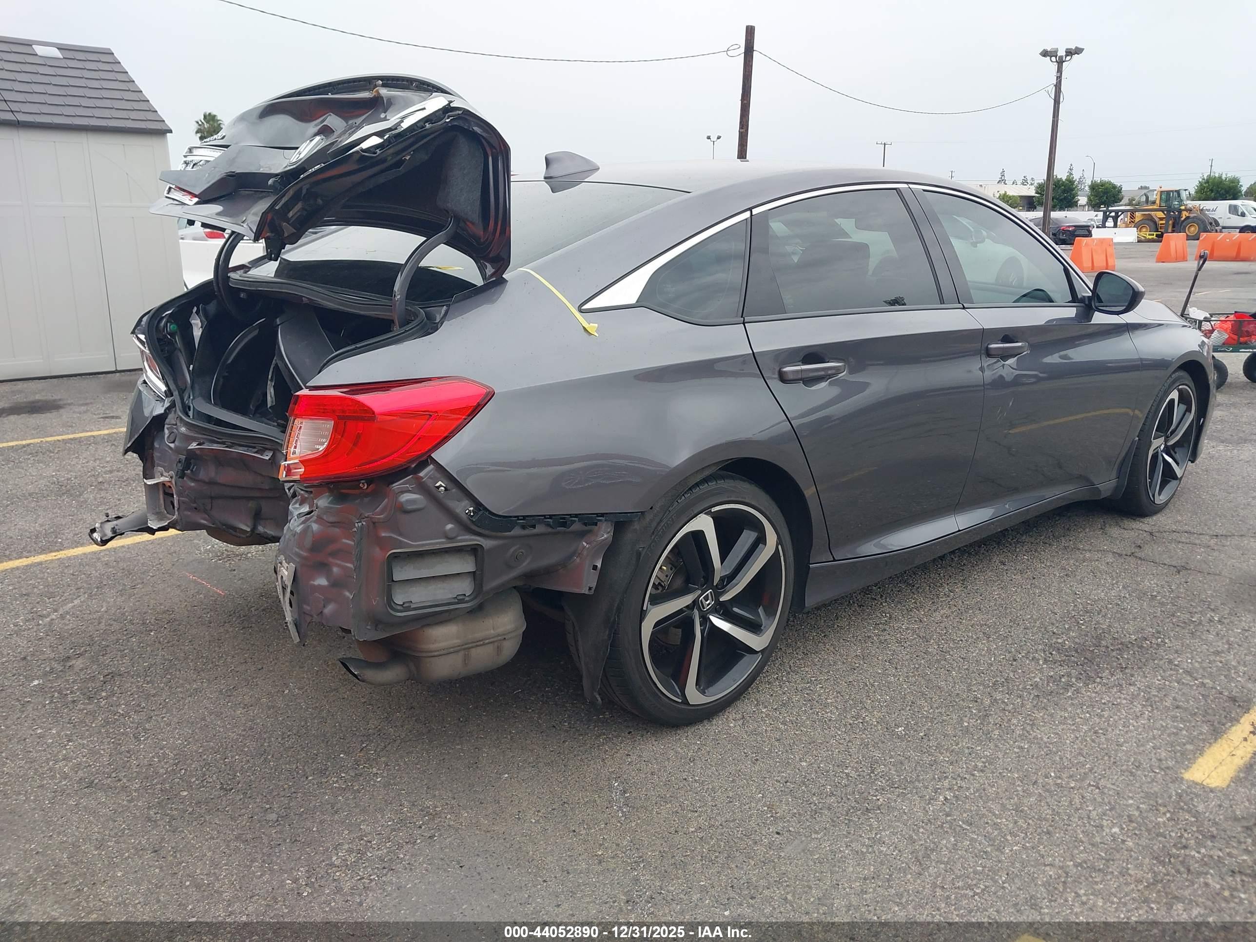 HONDA ACCORD image 4