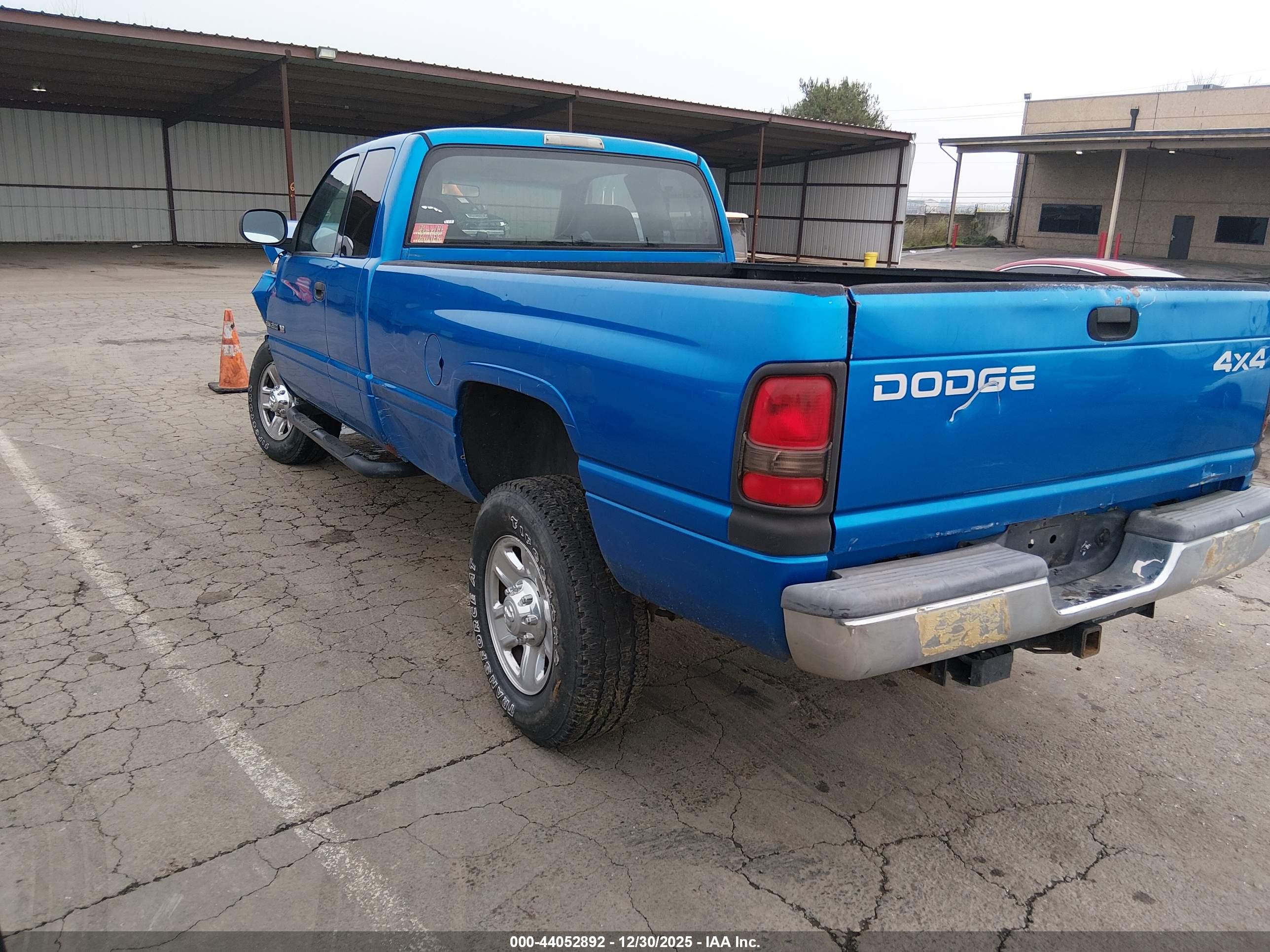 DODGE RAM image 3