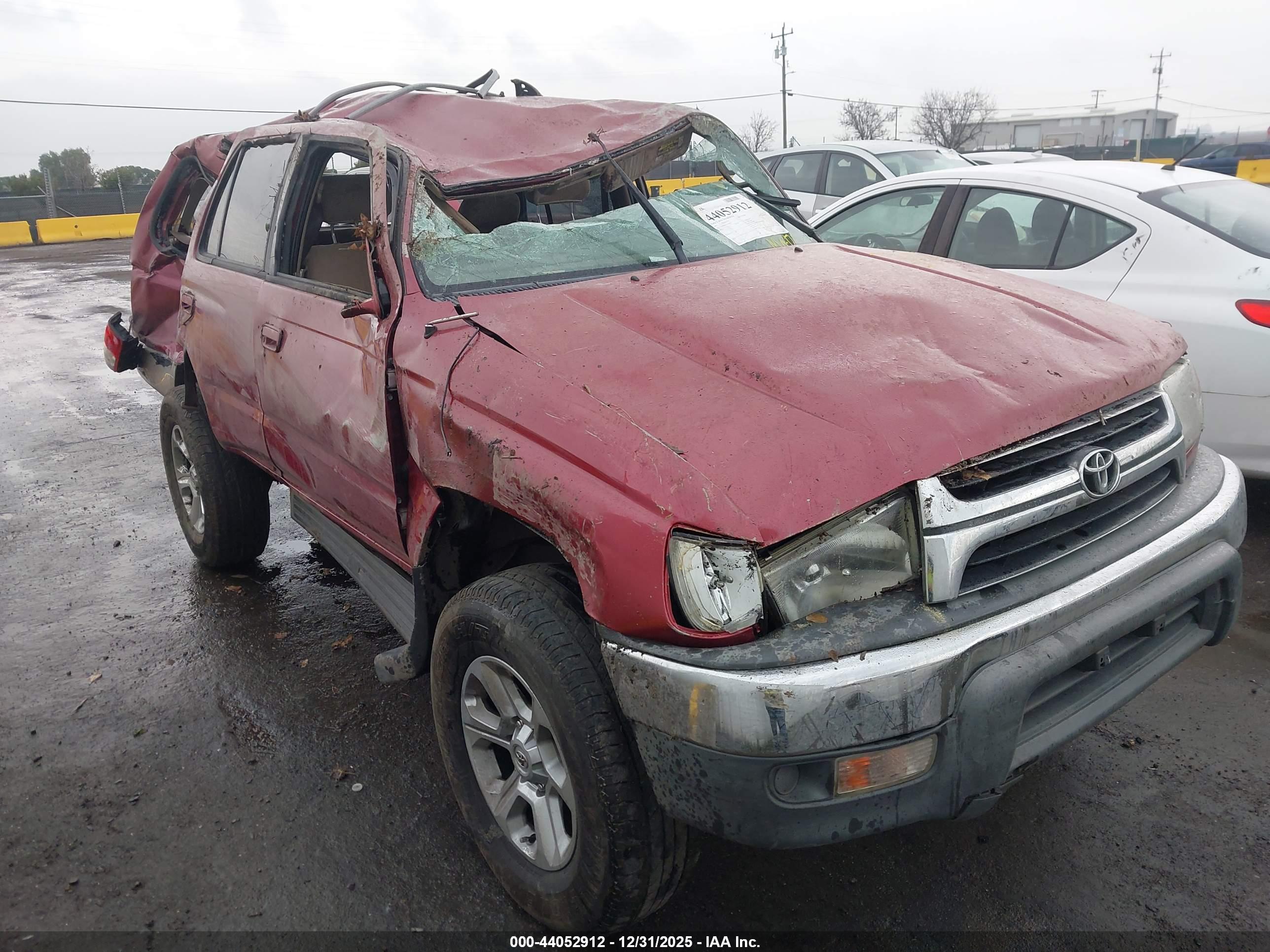 TOYOTA 4RUNNER image 6