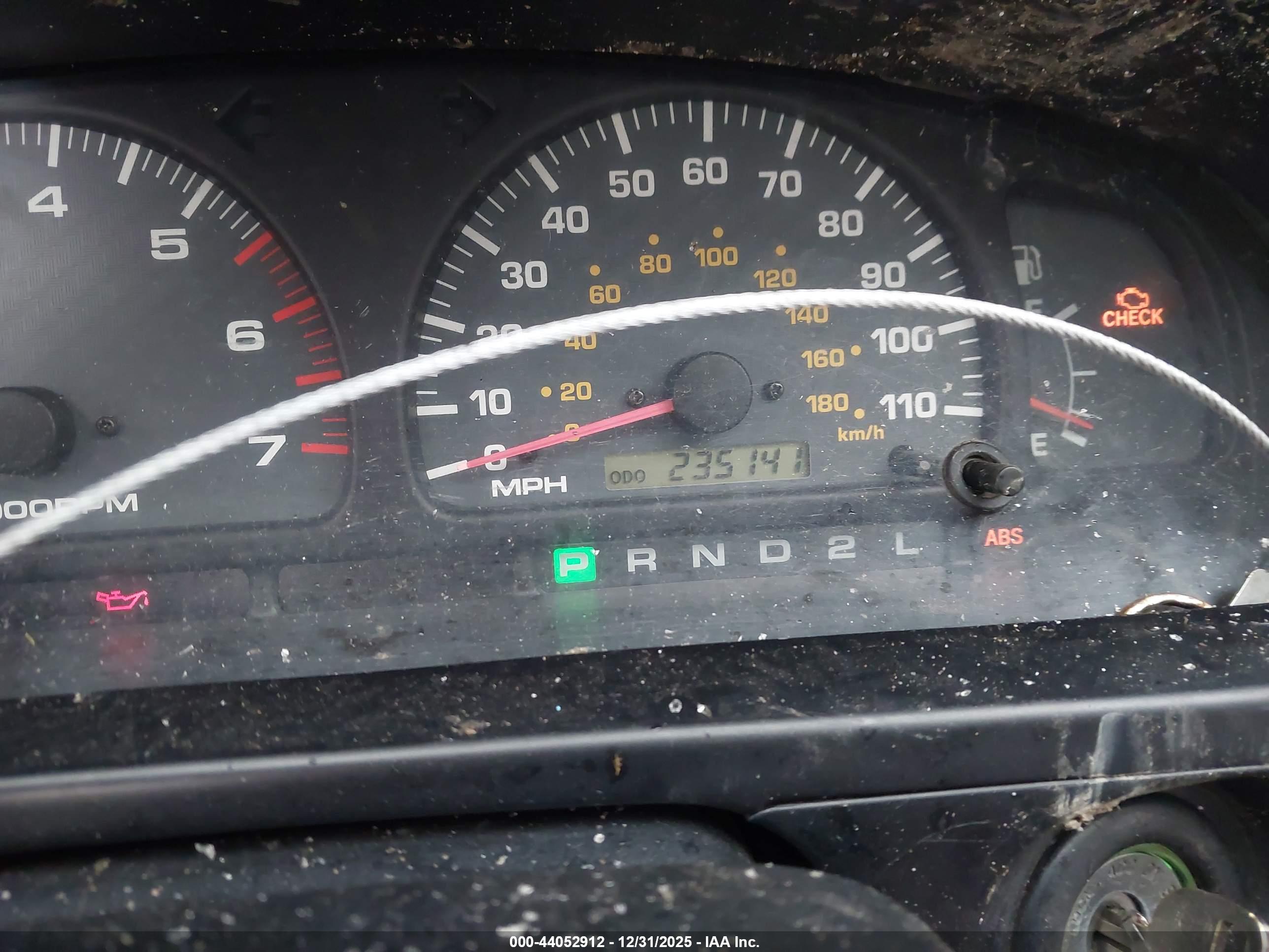 TOYOTA 4RUNNER image 7