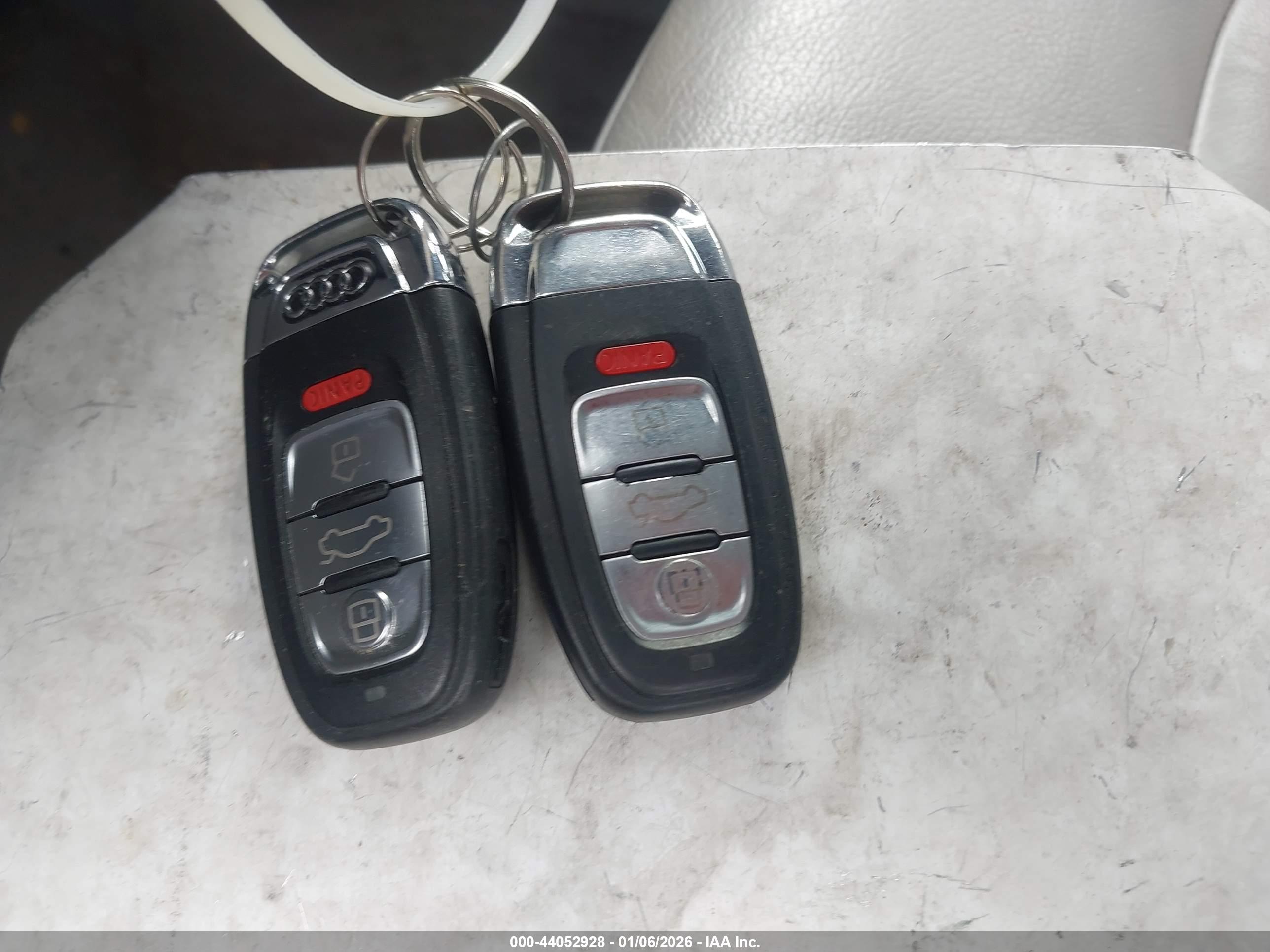 AUDI A6 image 11