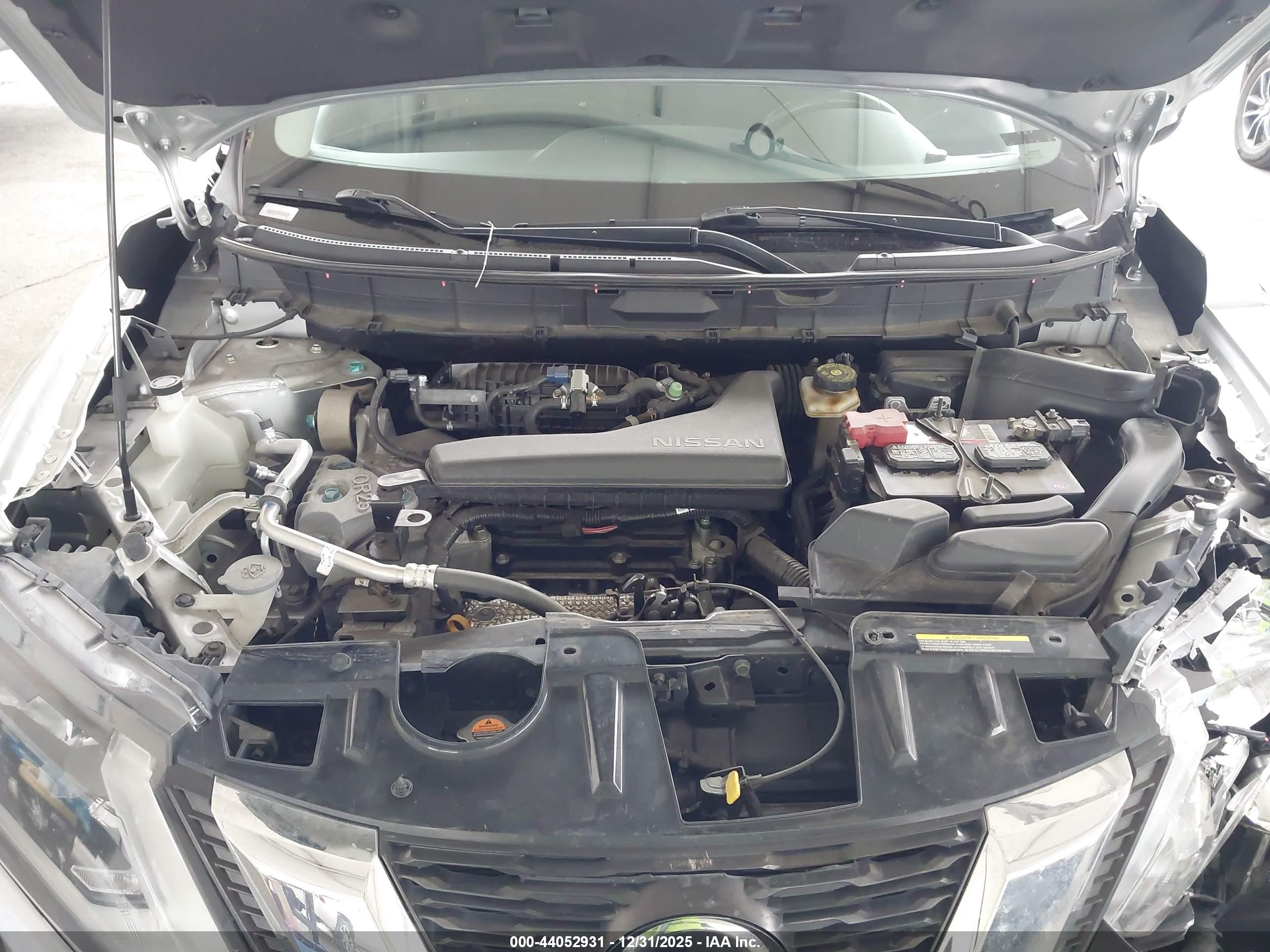 NISSAN ROGUE image 10